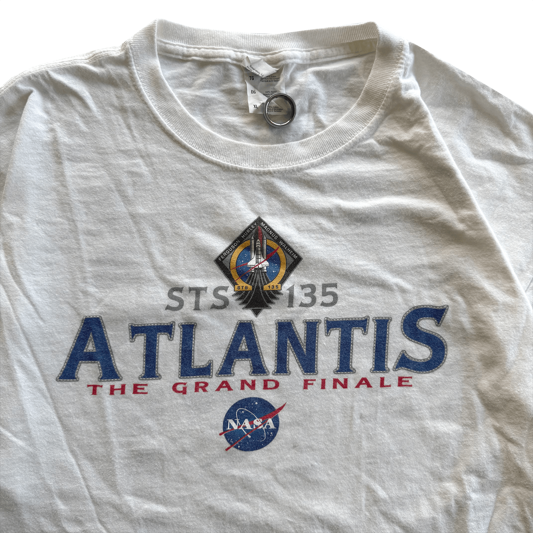 Vintage 2011 Vintage NASA Atlantis STS-135 Tee Size US XL / EU 56 / 4 - 3 Thumbnail