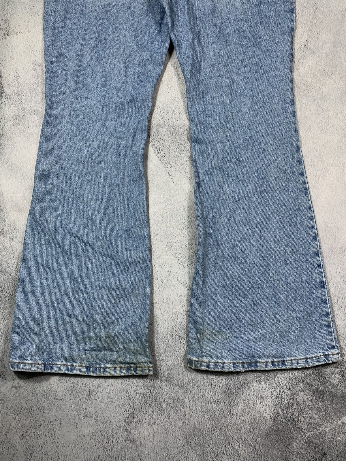 Japanese Brand × Vintage Vintage Y2K Japanese distressed bootcut faded denim jeans Size 34" / US 12 / IT 48 - 9 Thumbnail