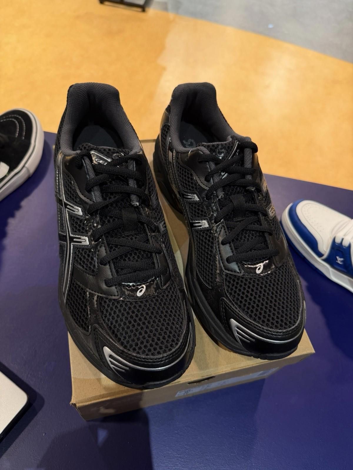 Asics ASICS Gel-1130 Black Pure Silver Men (9.5) 1201A906-001 NEW Size US 9.5 / EU 42-43 - 6 Thumbnail