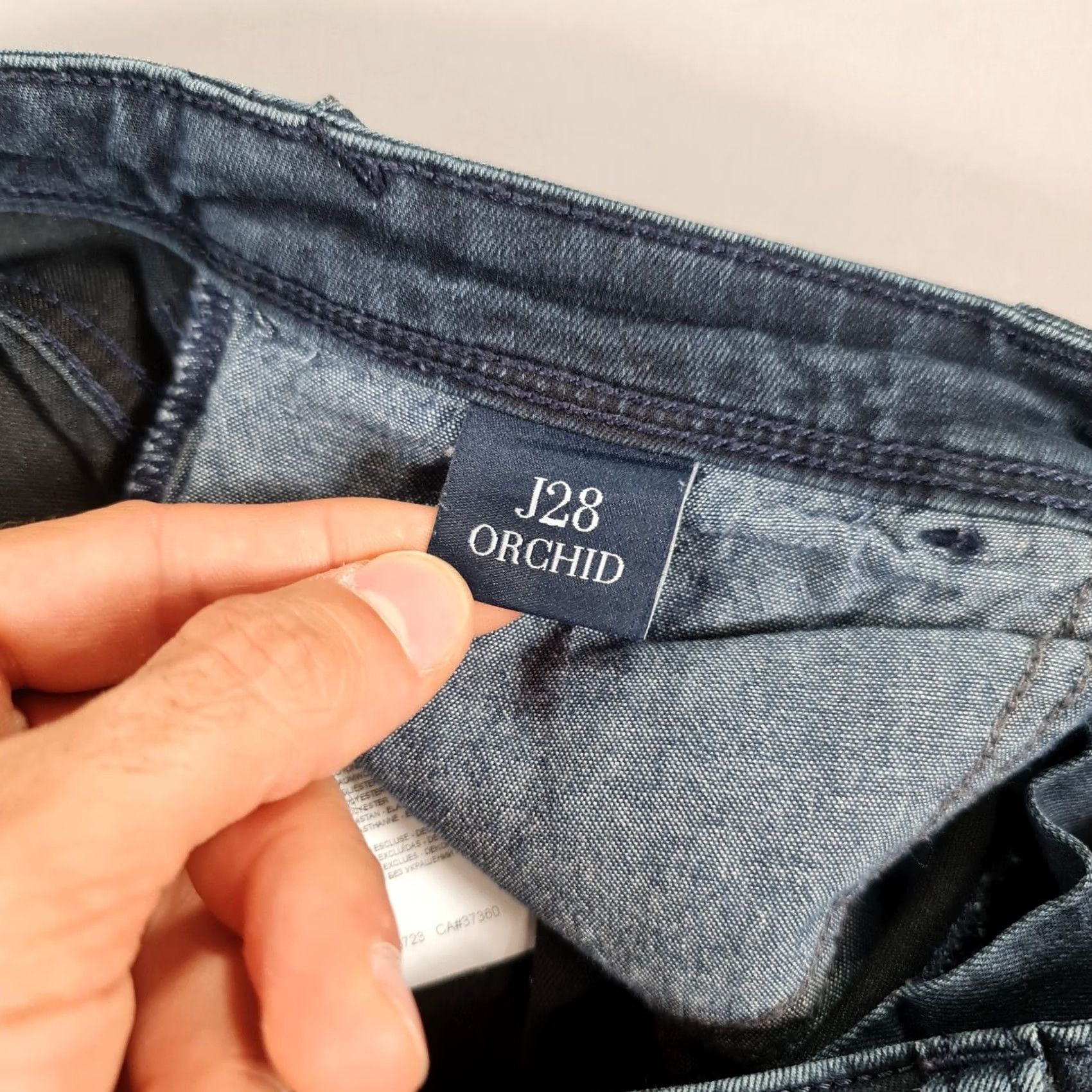 Vintage Emporio Jeans Womens J28 Skinny Fit Low Rise Stretch Denim Blue W28 L31 Jeans Mens? Wait Size 28" / US 6 / IT 42 - 5 Thumbnail
