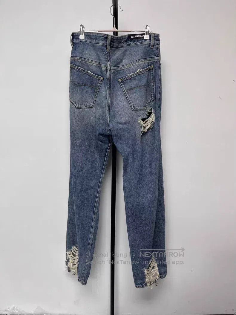 Balenciaga Balenciaga size S Ripped Button Mid Rise Straight Leg Jean Size US 30 / EU 46 - 2 Thumbnail