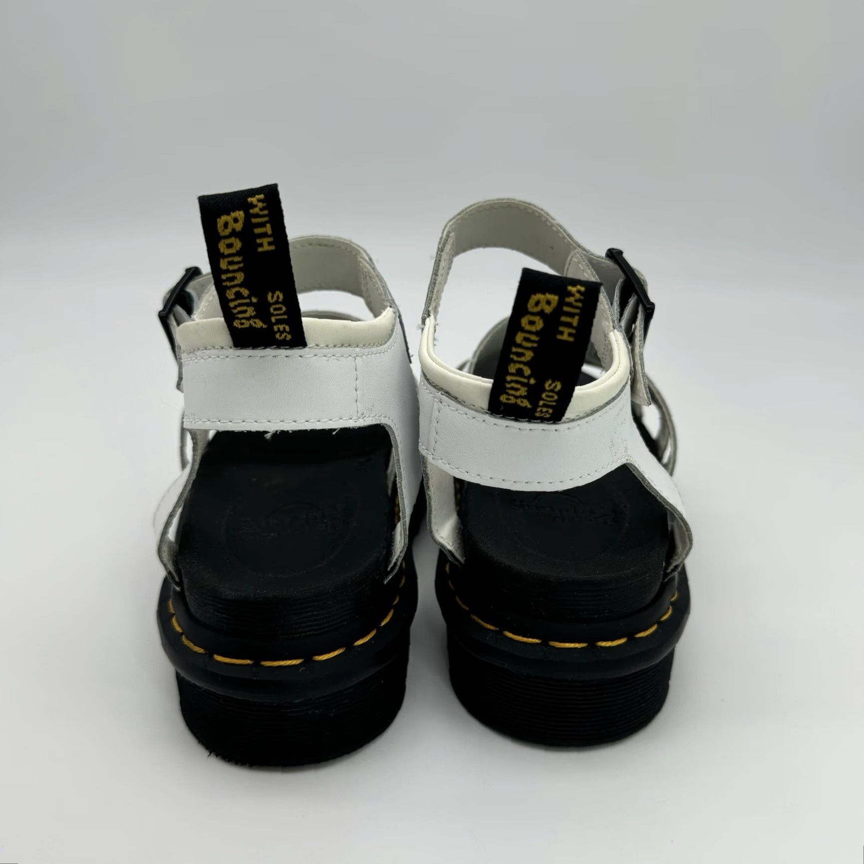 Dr. Martens VINTAGE Dr. Martens Blaire White Leather Women’s Platform Strappy Sandals Size US 7 EU 38 Size US 7 / IT 37 - 4 Thumbnail