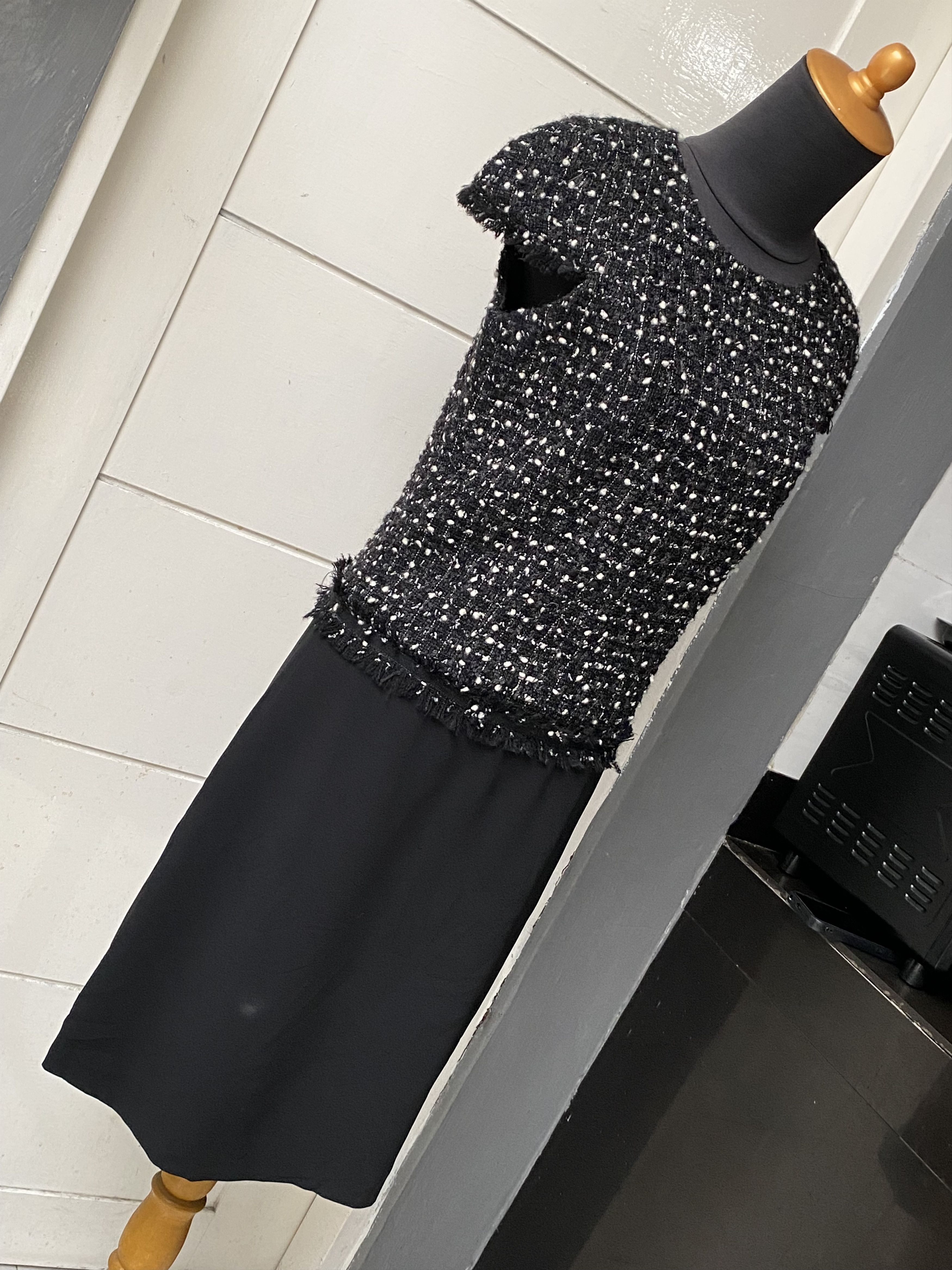 Max Mara MAX MARA Studio Chanel Knit Midi Dress Size XS / US 0-2 / IT 36-38 - 8 Thumbnail