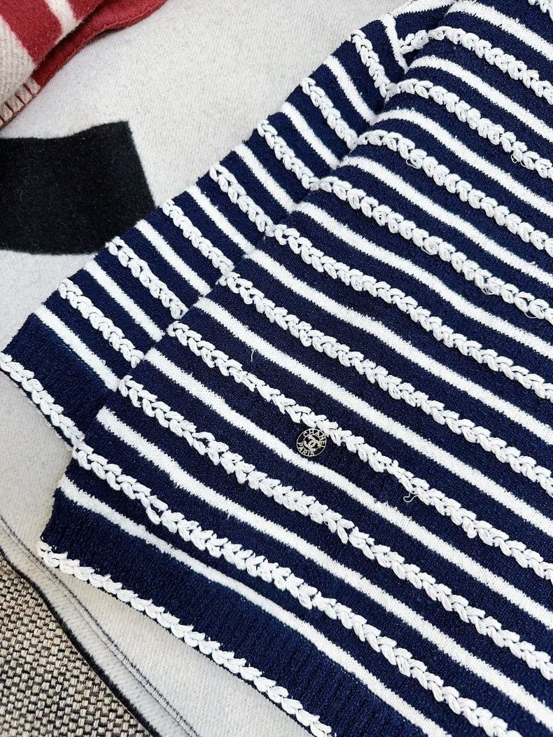 Chanel Chanel 20S Roof Series Navy Blue Striped Knitted Sweater Size S / US 4 / IT 40 - 3 Thumbnail