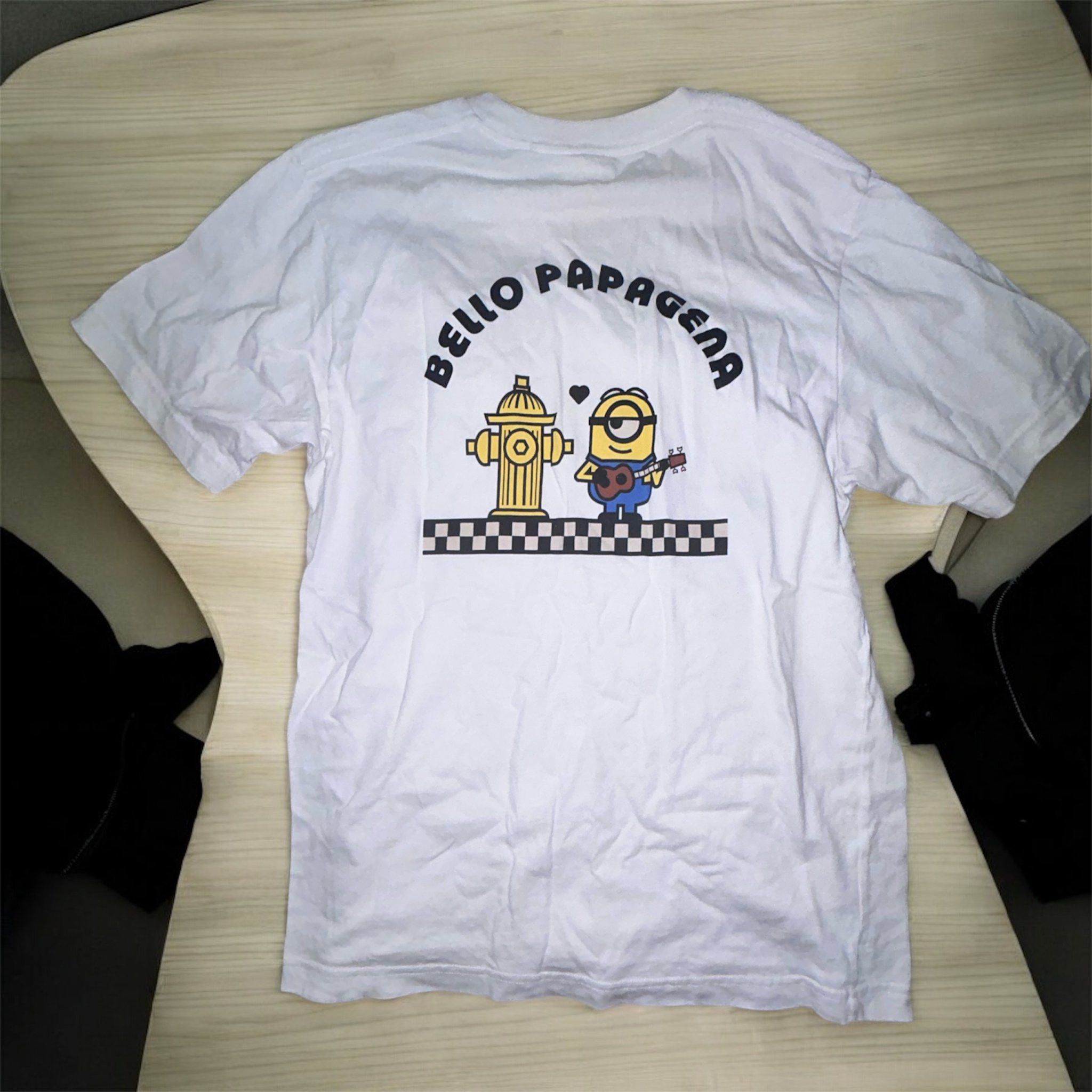Other UT Minion white t-shirt Unisex Size US S / EU 44-46 / 1 - 2 Thumbnail