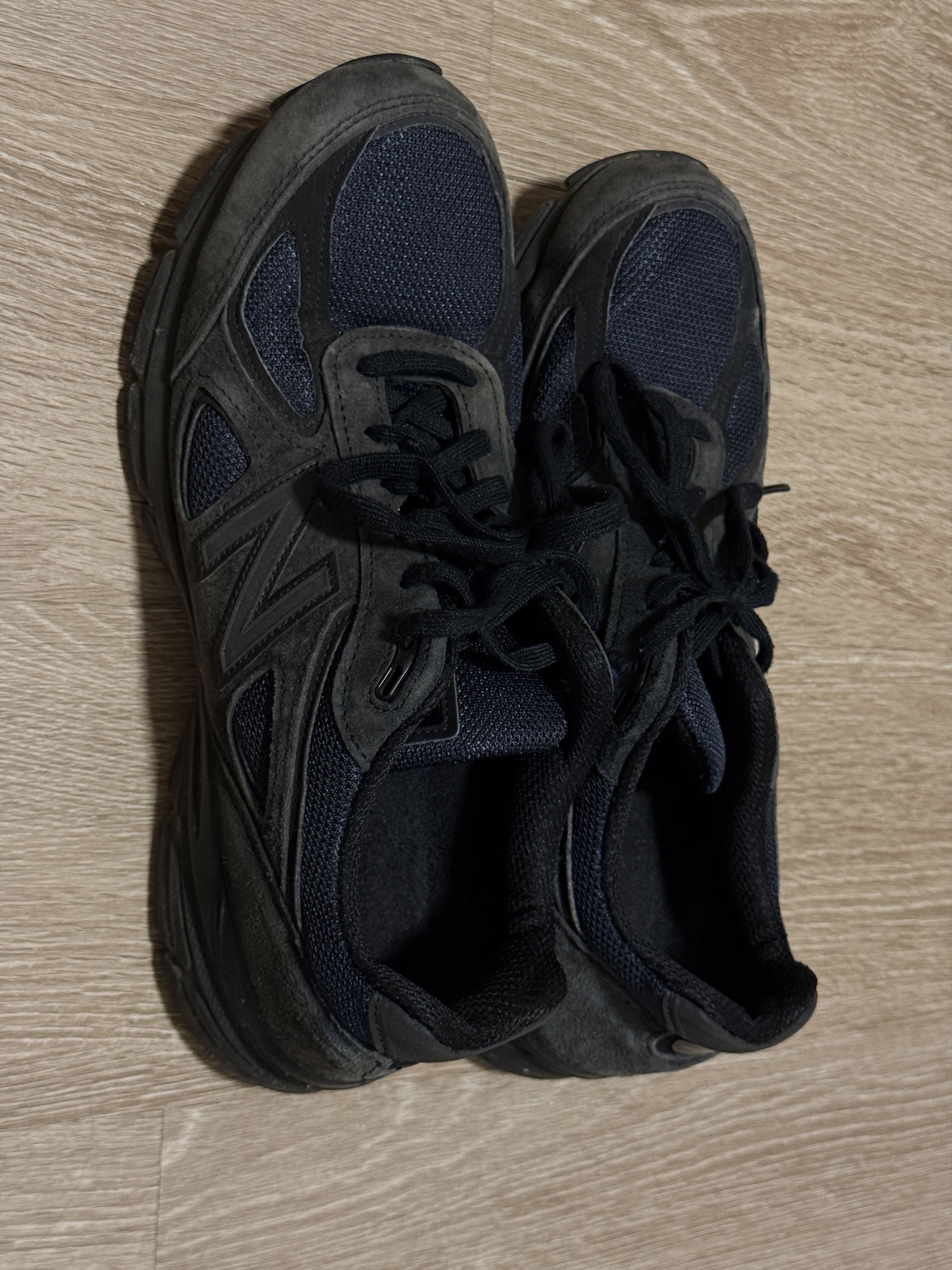 JJJJound × New Balance jjjjound 990v4 New Balance Size US 10.5 / EU 43-44 - 2 Thumbnail