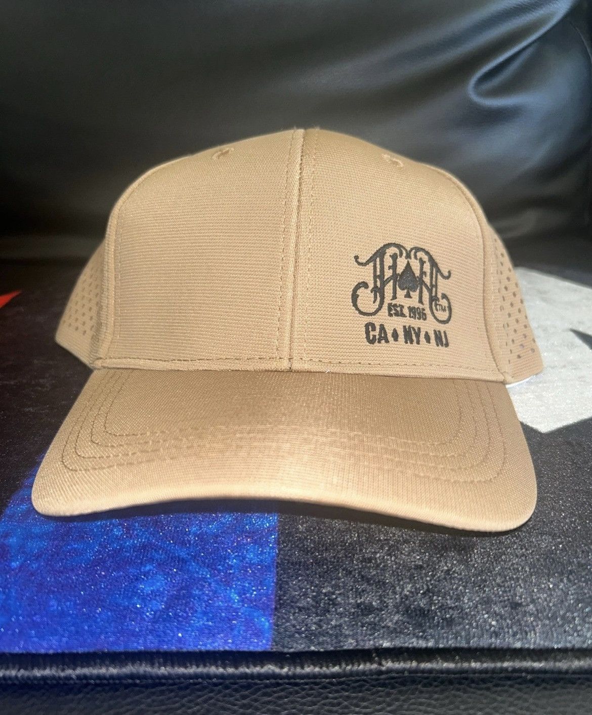 Vintage Vintage hat available now dead stock buy now Size ONE SIZE - 2 Thumbnail