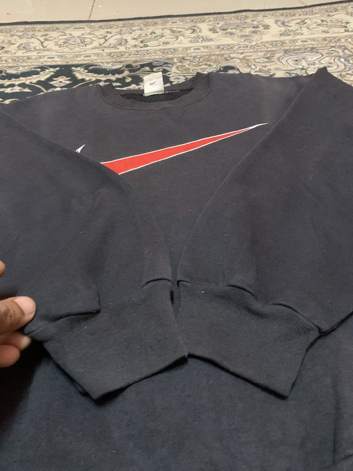 Nike × Vintage 90s NIKE BIG SWOOSH GREY TAG SWEATSHIRT Size US L / EU 52-54 / 3 - 8 Thumbnail
