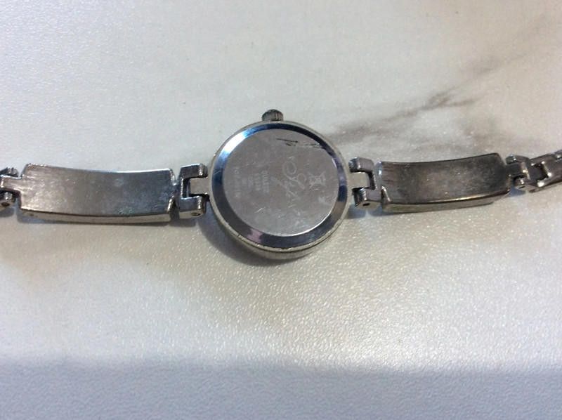 Designer Yes ladies silver white bracelet watch Size ONE SIZE - 7 Thumbnail