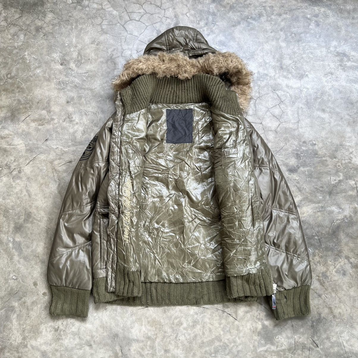 Gotcha 2000’s Gotcha Fur Hoodie Puffer Jacket Size US L / EU 52-54 / 3 - 2 Thumbnail