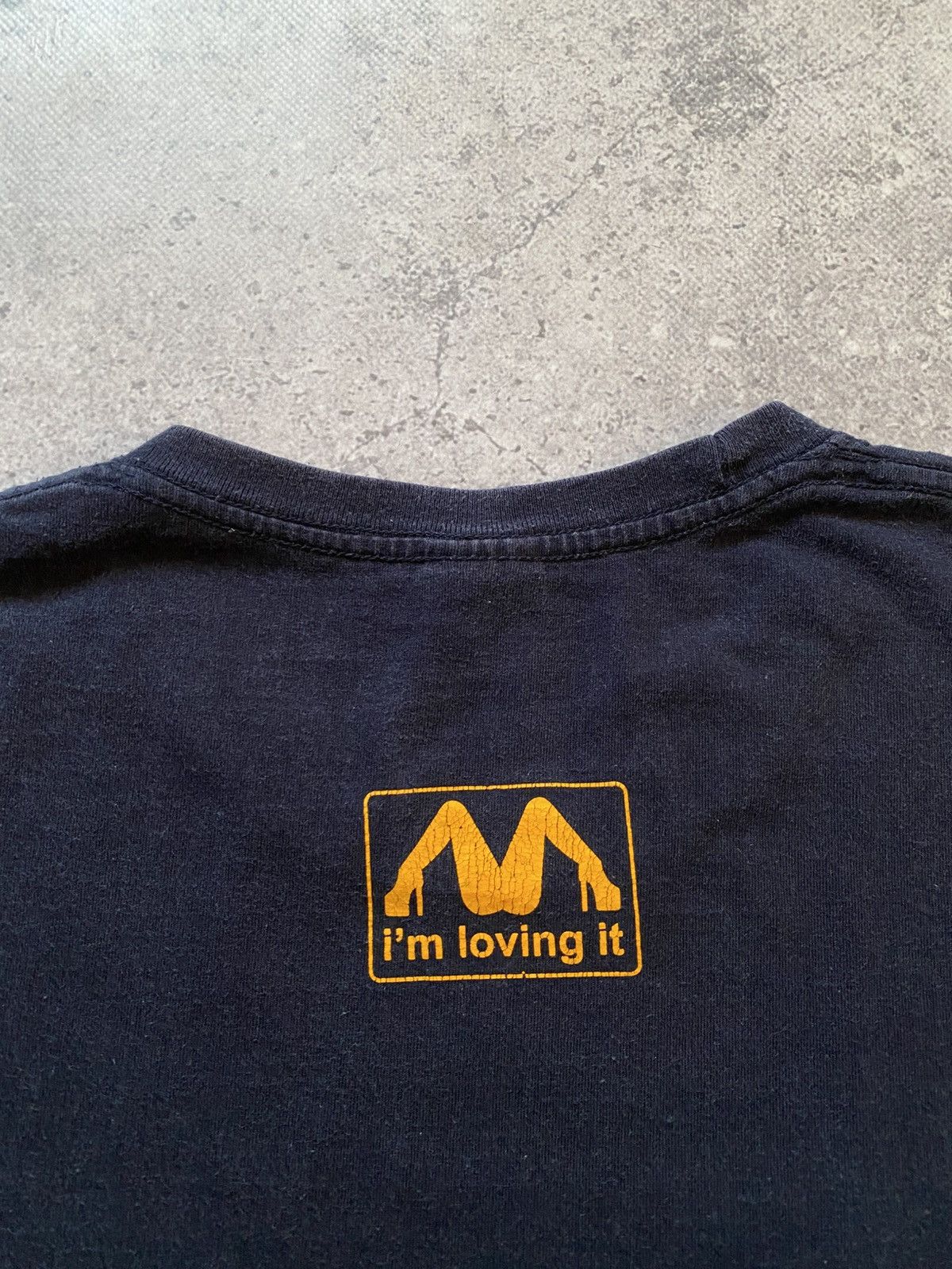 Vintage Vintage 00s Y2K Humor I’m loving it Tees T Shirt Retro Size US L / EU 52-54 / 3 - 9 Thumbnail