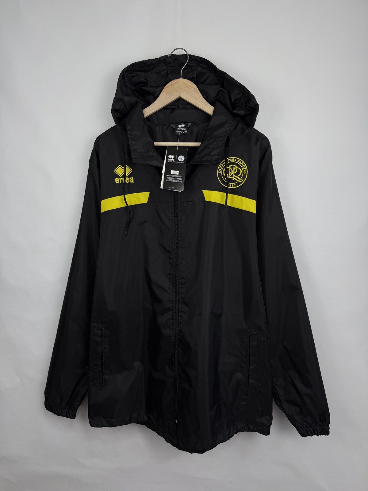 Errea ❗️NWT 🇬🇧 Errea Queens Park Rangers QPR Windbreaker Jacket Rare Size US XXL / EU 58 / 5 - 3 Thumbnail