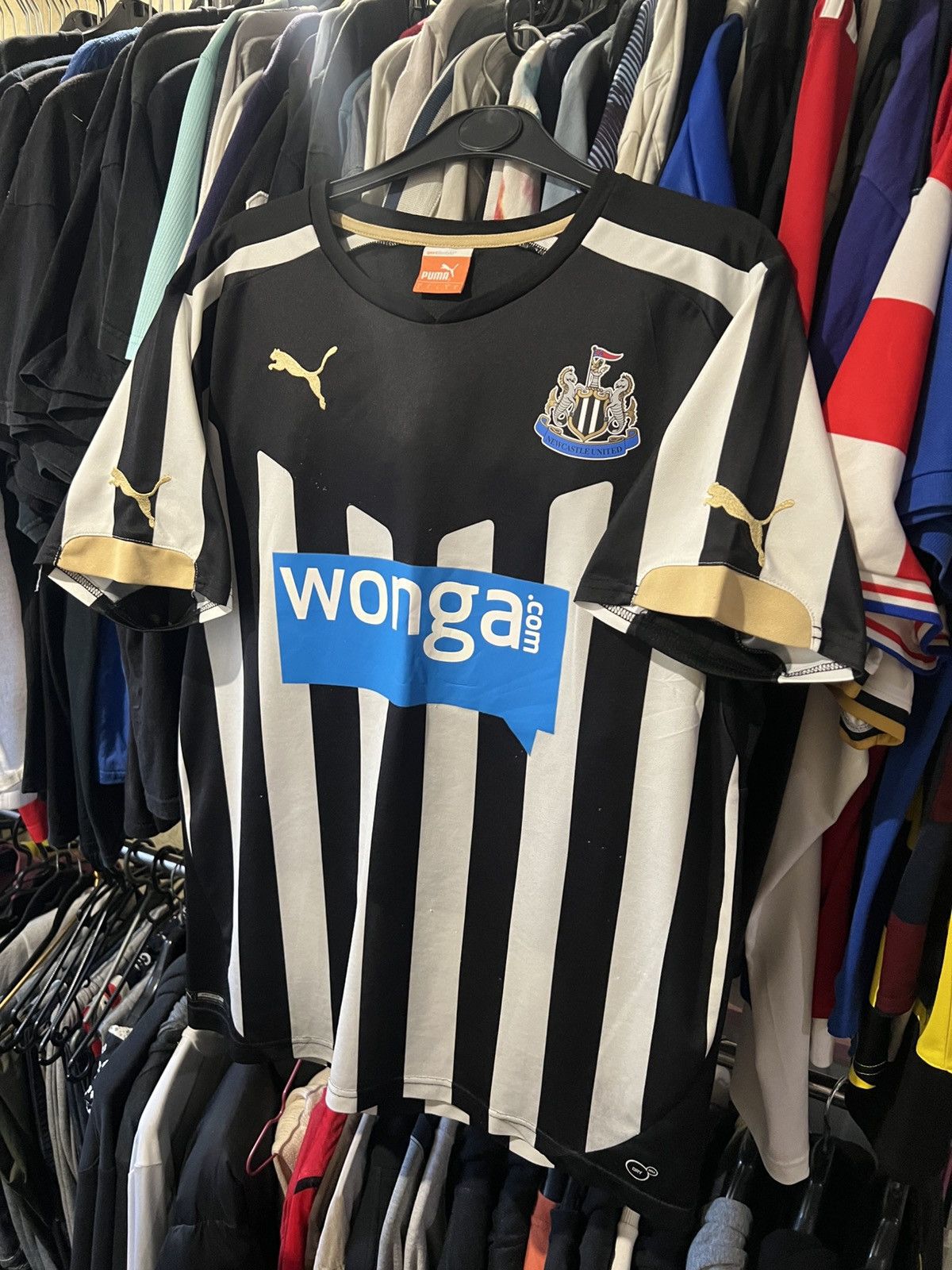 Puma × Vintage 2014/2015 PUMA NEWCASTLE UNITED FC HOME FOOTBALL SHIRT SZ S Size US S / EU 44-46 / 1 - 1 Thumbnail