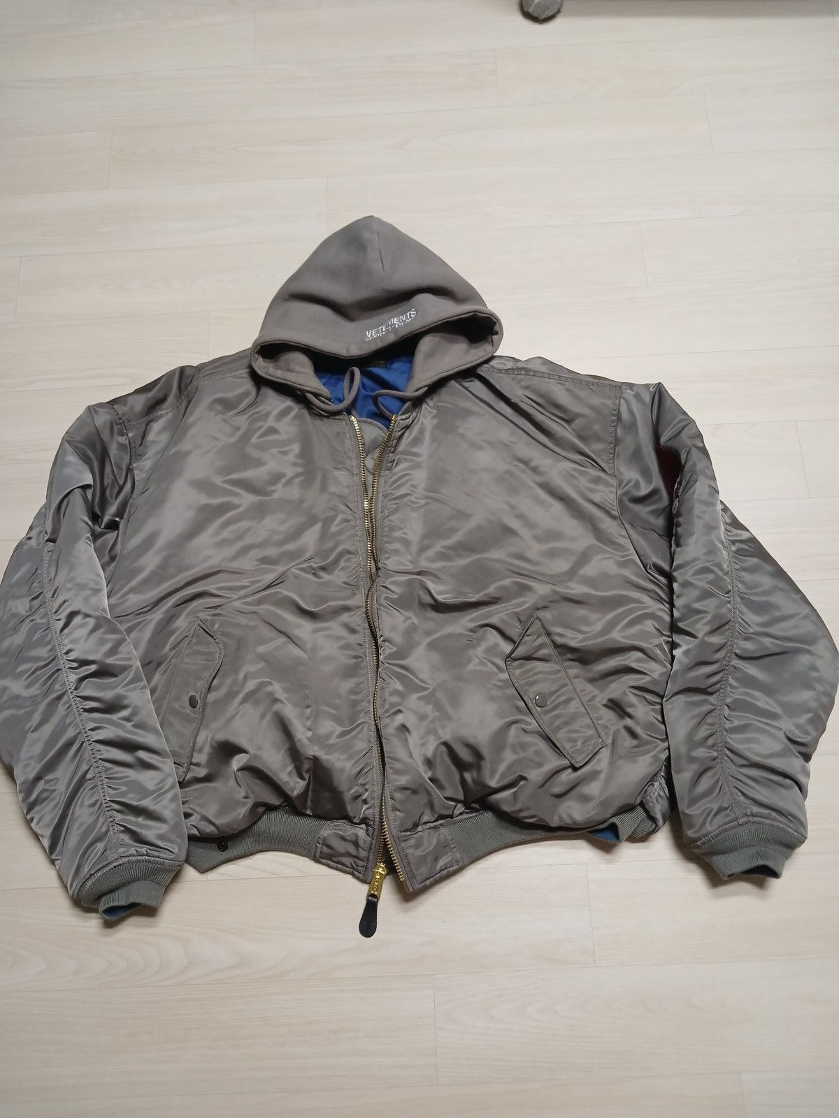 Vetements S Vetements alpha ss17 reversible oversized bomber jacket Size US M / EU 48-50 / 2 - 1 Thumbnail