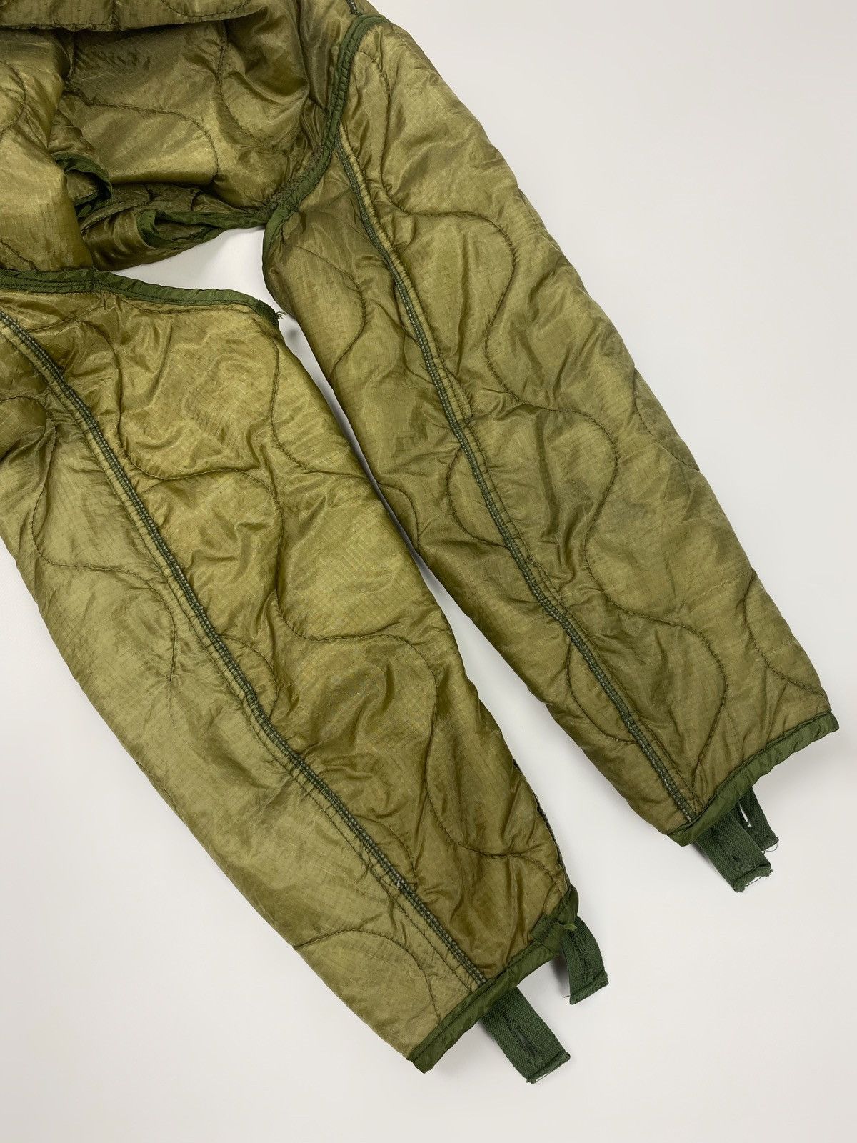 Vintage 1970’s Vintage Repaired US Army M-65 Liner Jacket Size US M / EU 48-50 / 2 - 12 Thumbnail