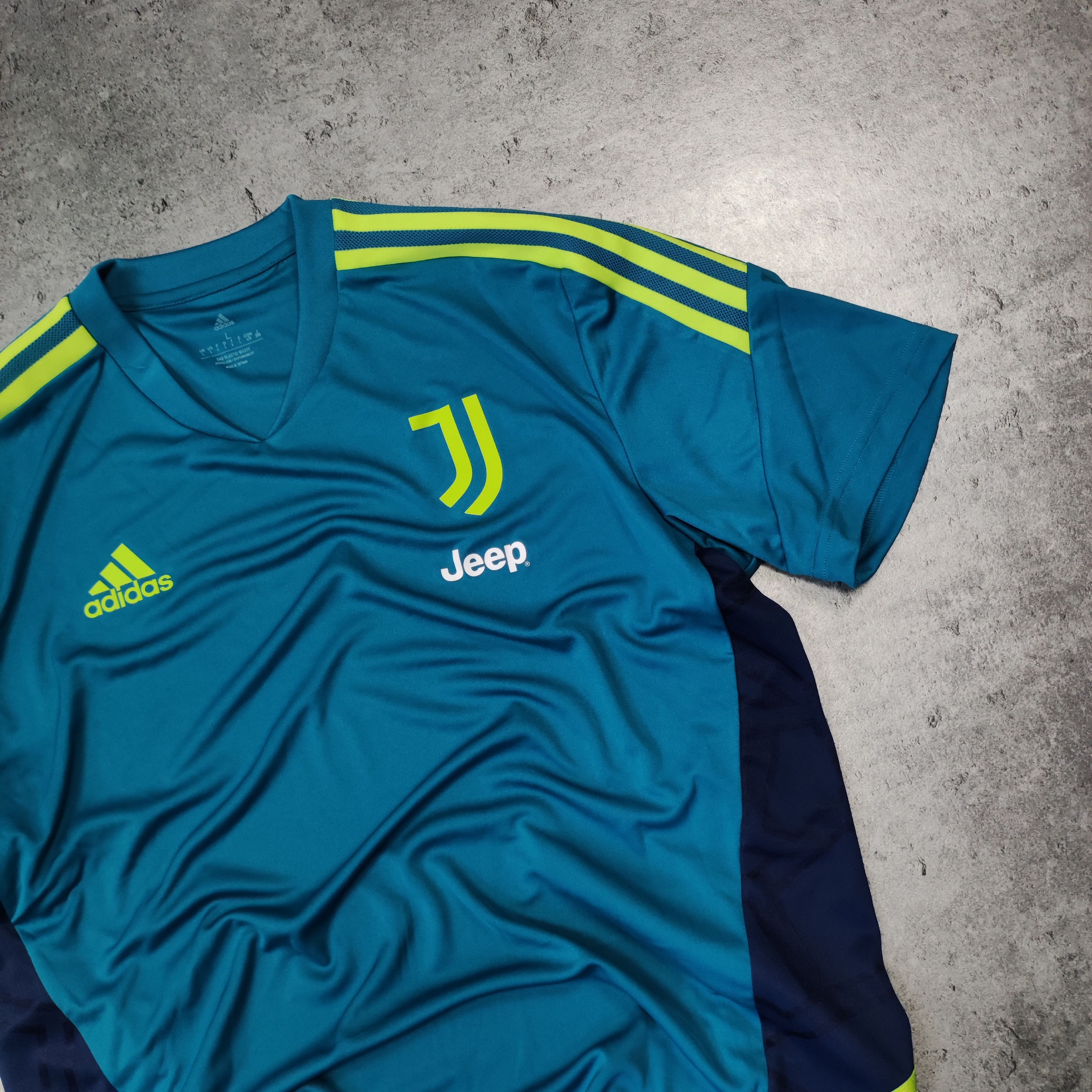 RARE Football Soccer Juventus x Adidas Prematch Jersey