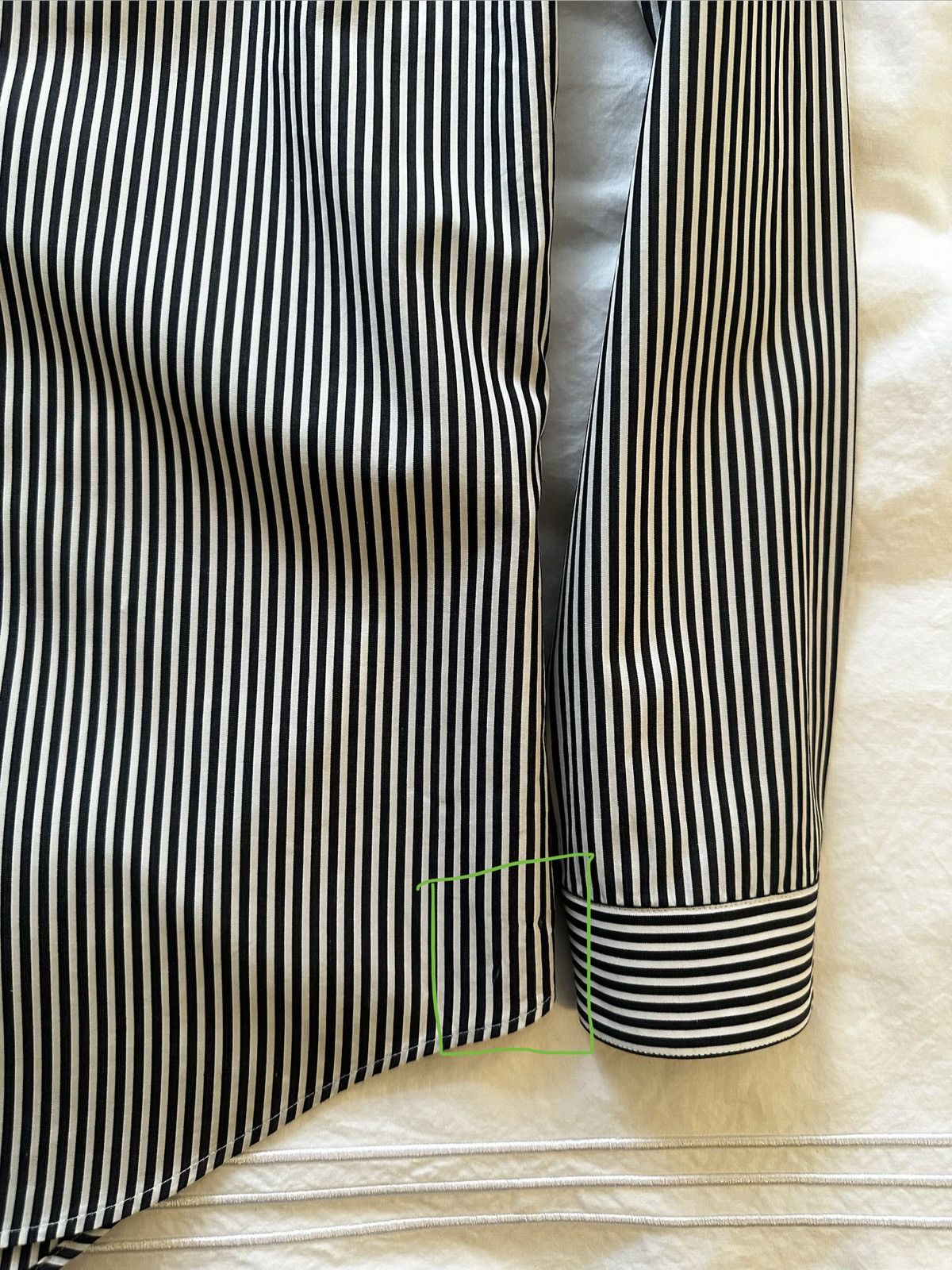 Dior FW06 B&W Striped Cotton Poplin Shirt Bee Embroidery sz 37 Size US S / EU 44-46 / 1 - 11 Thumbnail