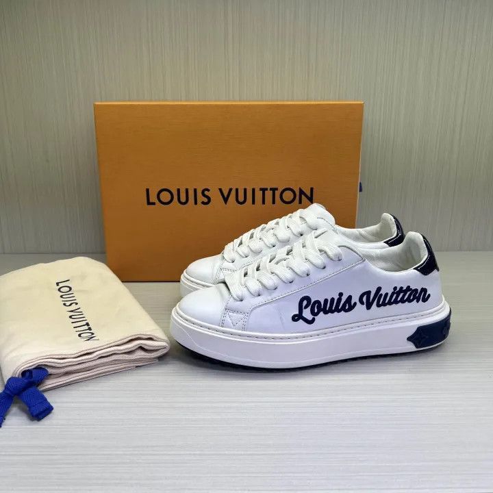 Louis Vuitton Louis Vuitton Casual White Sneakers for Modern Style -2508 Size US 6.5 / EU 39-40 - 1 Thumbnail