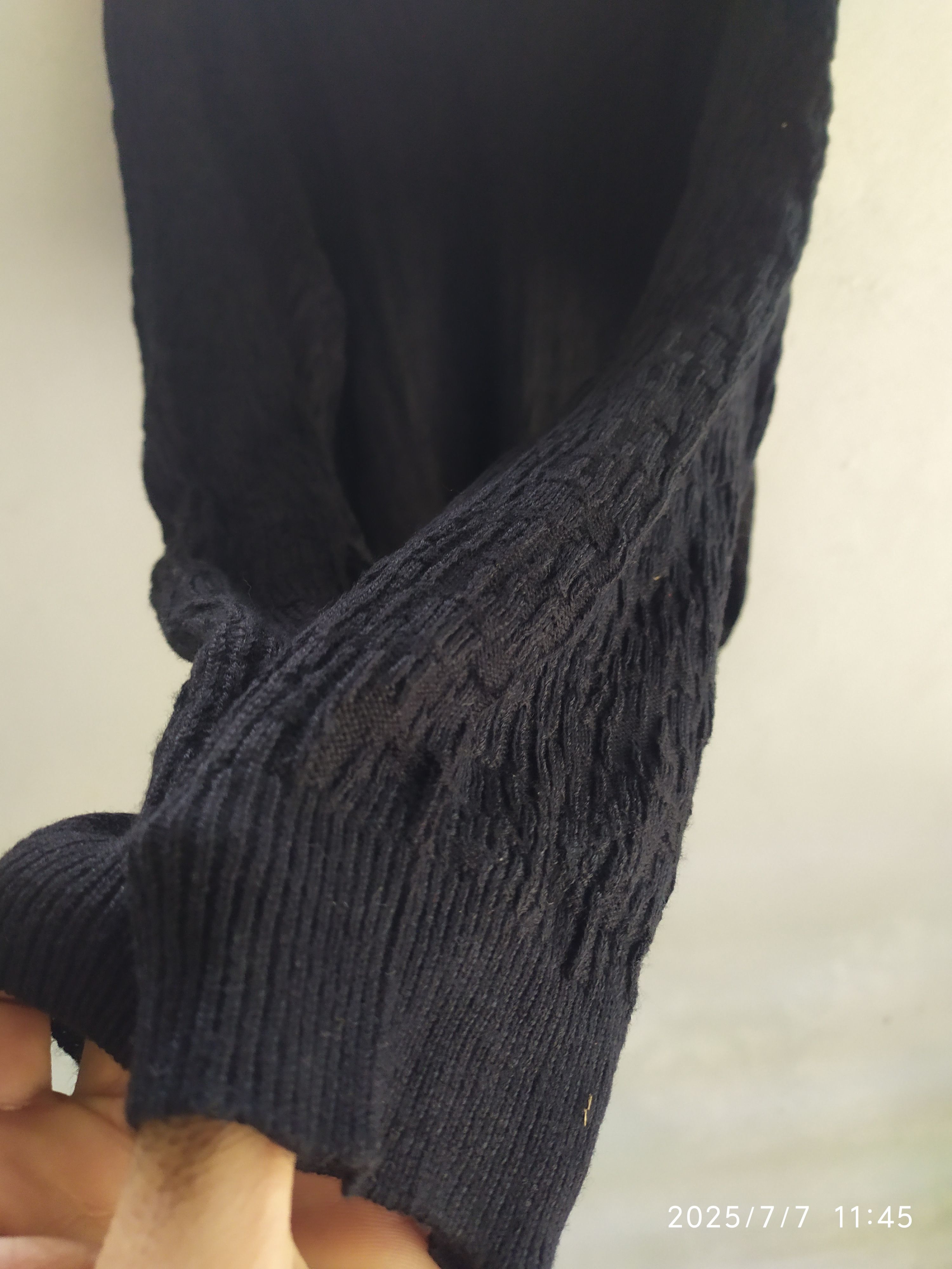 Beauty Beast Japanese Brand Emma Clothes Black Knitwear Size US L / EU 52-54 / 3 - 3 Thumbnail