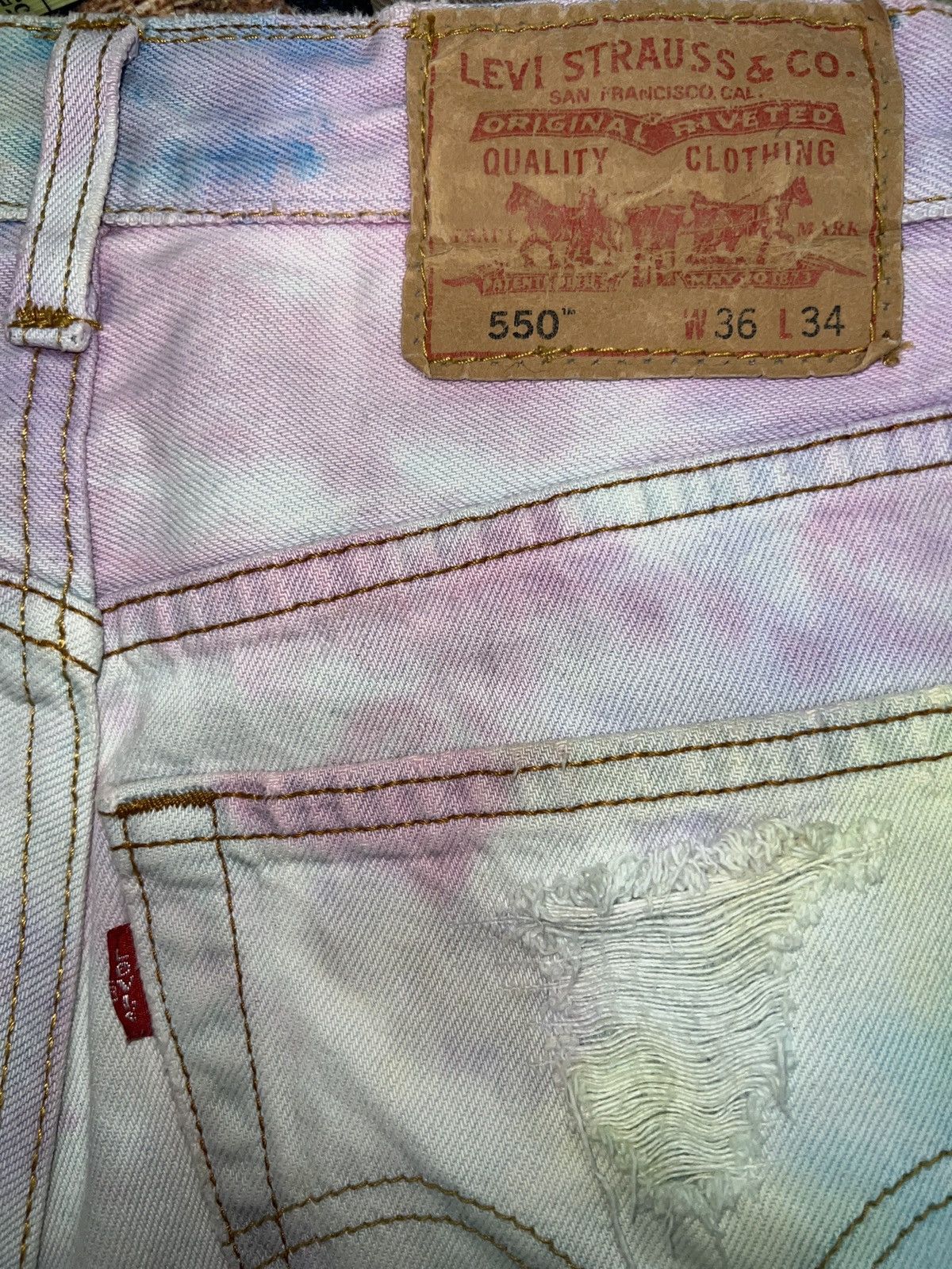 Levi's Vintage Clothing Vintage Levis rainbow tiedye shorts🌈 Size 24" / US 00 / IT 34 - 4 Thumbnail