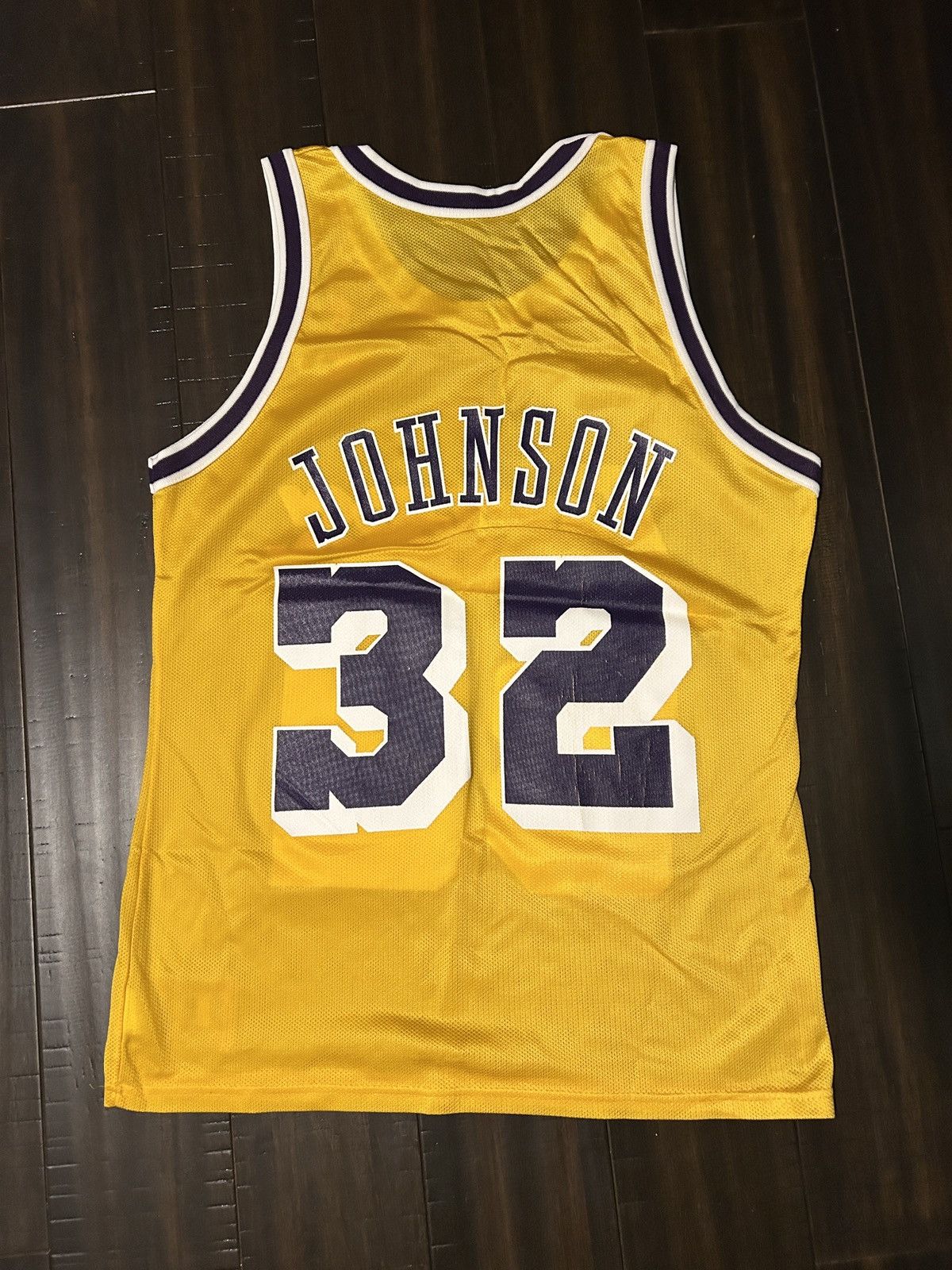 Champion Vintage Champion Lakers Jersey Size US M / EU 48-50 / 2 - 2 Thumbnail