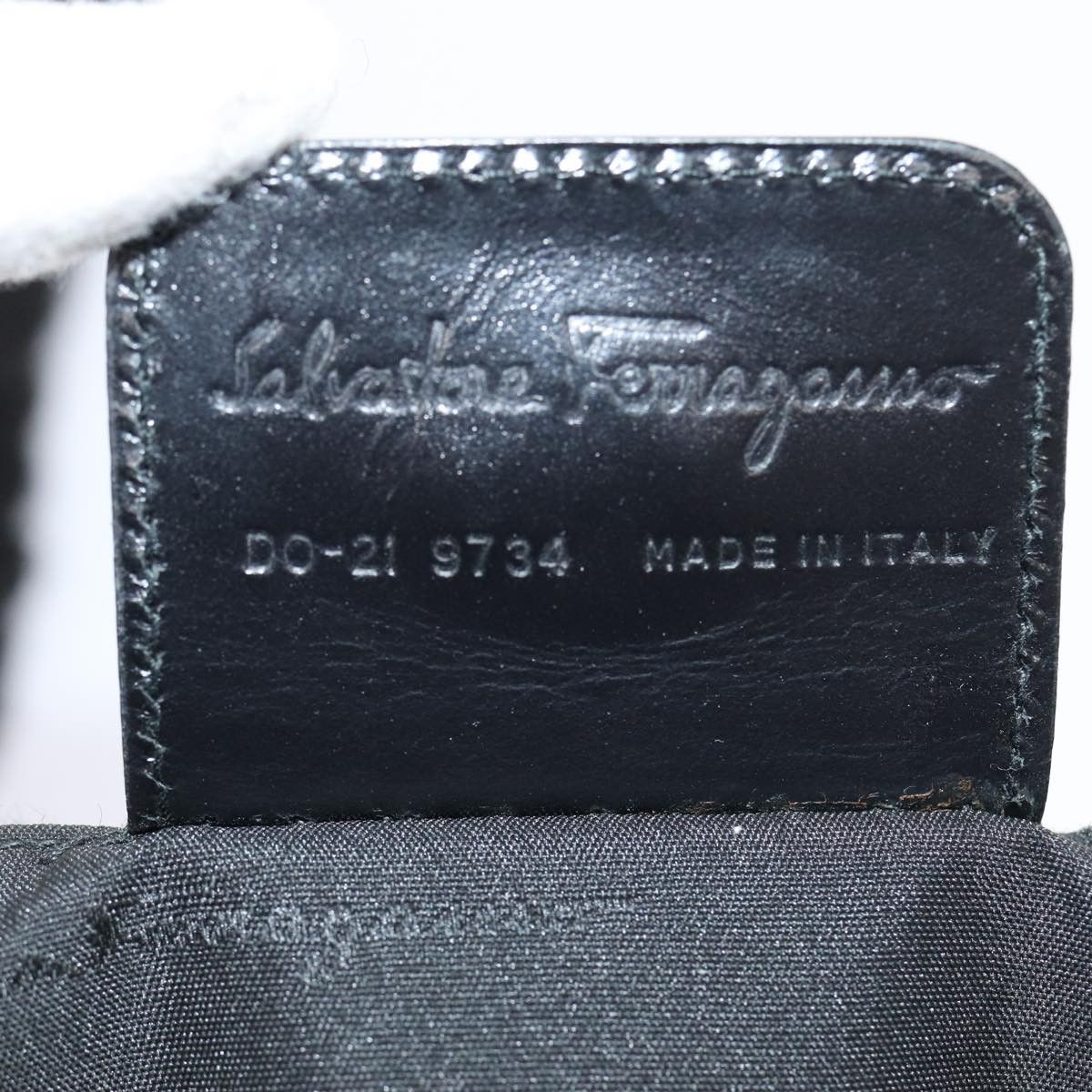 Salvatore Ferragamo Salvatore Ferragamo Gancini Hand Bag Mouton Black Size ONE SIZE - 11 Thumbnail