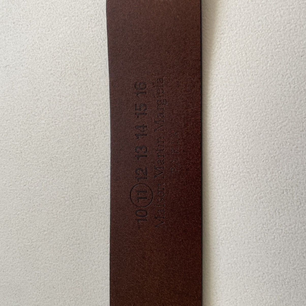 Maison Margiela S/S 11 ‘Woodgrain’ Buckle Leather Belt Size 36 - 12 Thumbnail