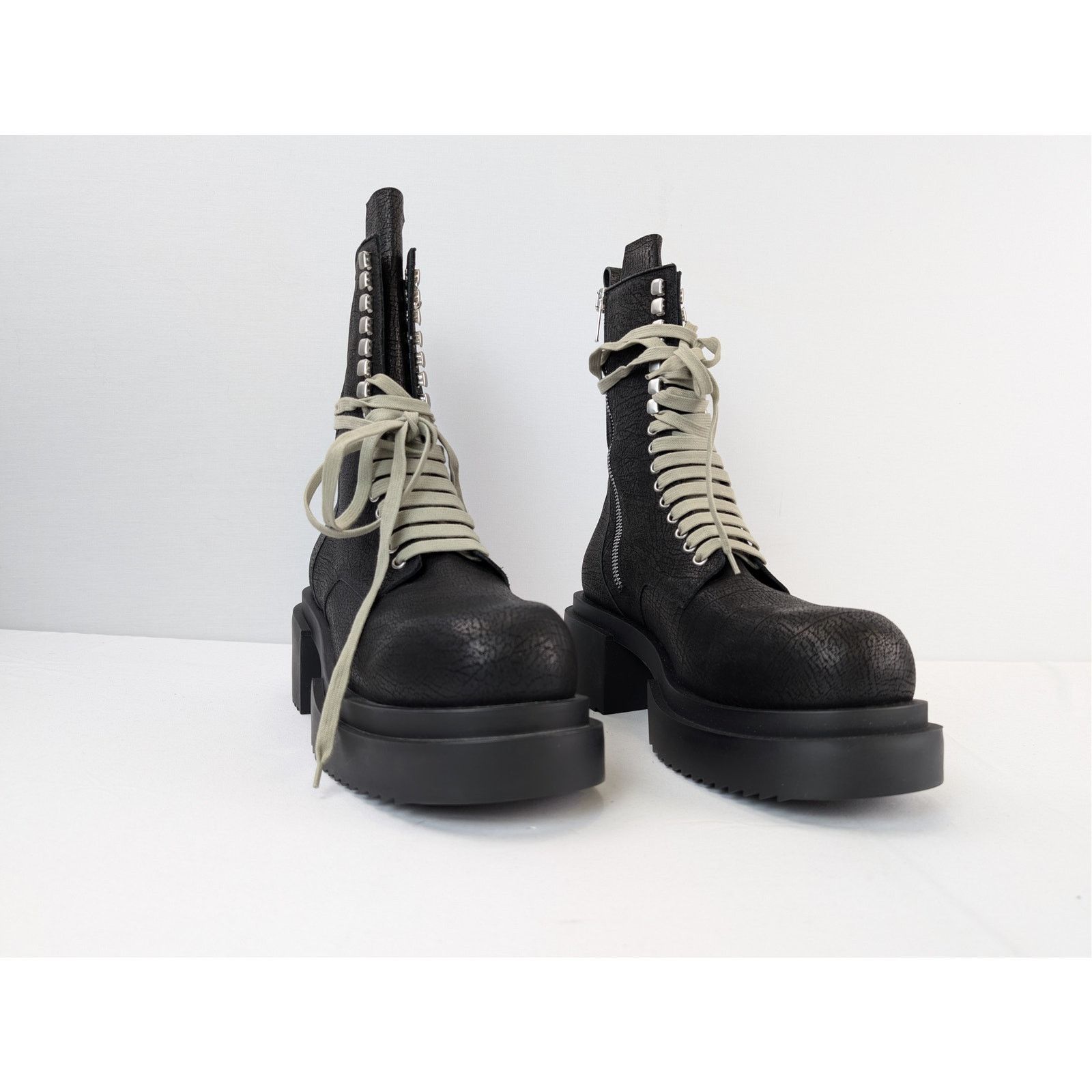 Rick Owens o1rshd1 Lace-up Bogun leather boot with a platform sole Size US 11 / EU 44 - 6 Thumbnail