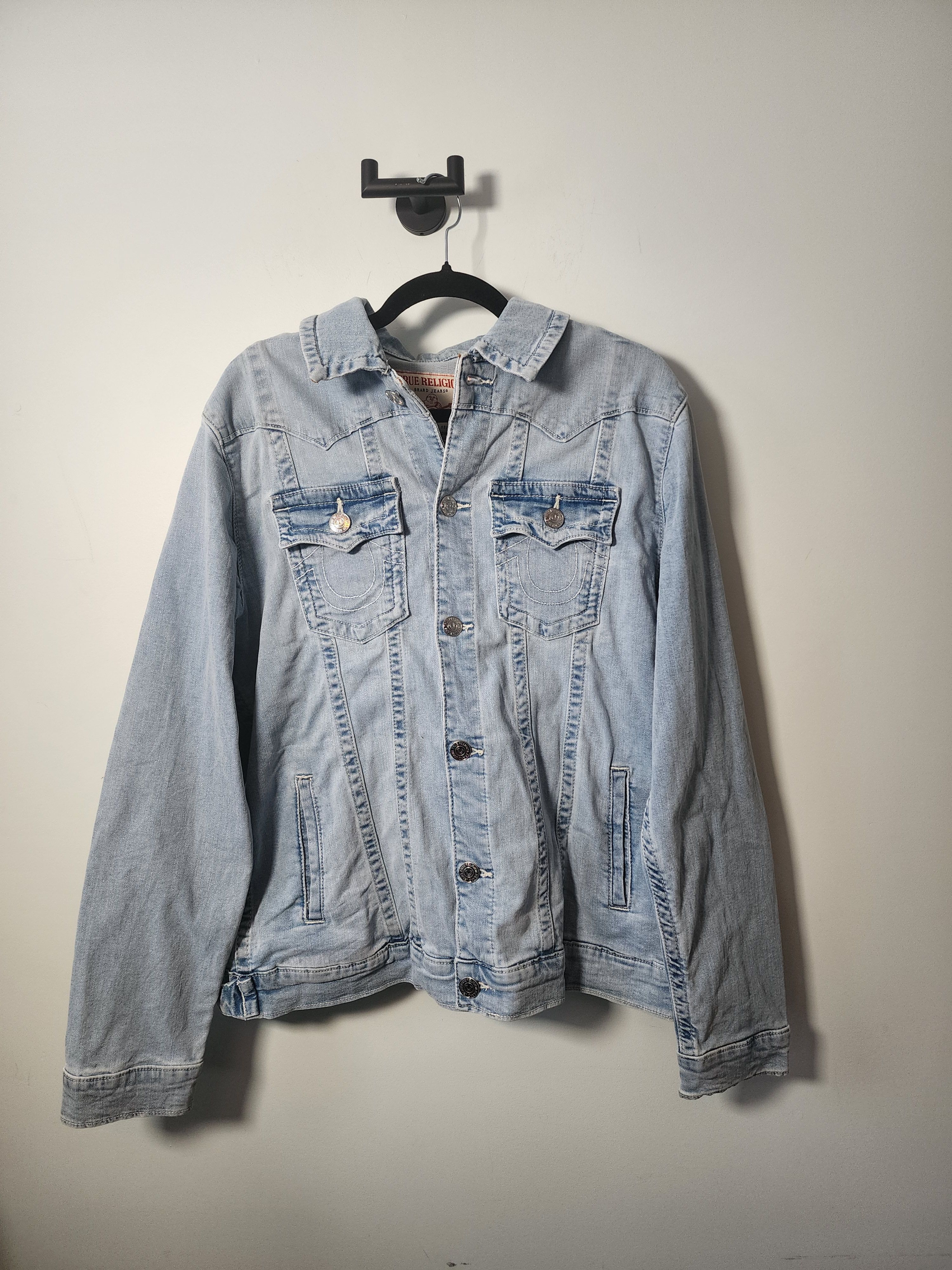 *UNDER RETAIL* True Religion Light Wash Denim Jean Jacket