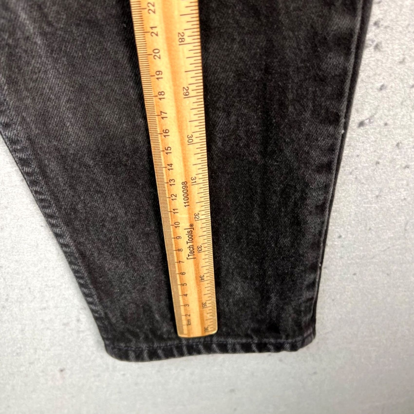 Gap VINTAGE Gap Womens 26 x 28 Classic Fit Black Denim High-Waisted Tapered Jeans Shirt Womens XS? Size 26" / US 2 / IT 38 - 6 Thumbnail