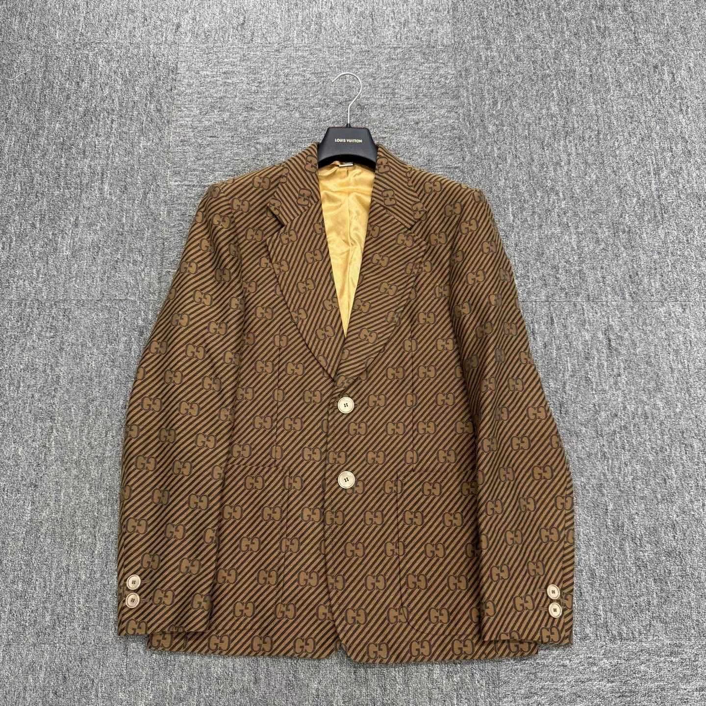 Gucci gucci double g patterned blazer jacket Size US L / EU 52-54 / 3 - 1 Thumbnail