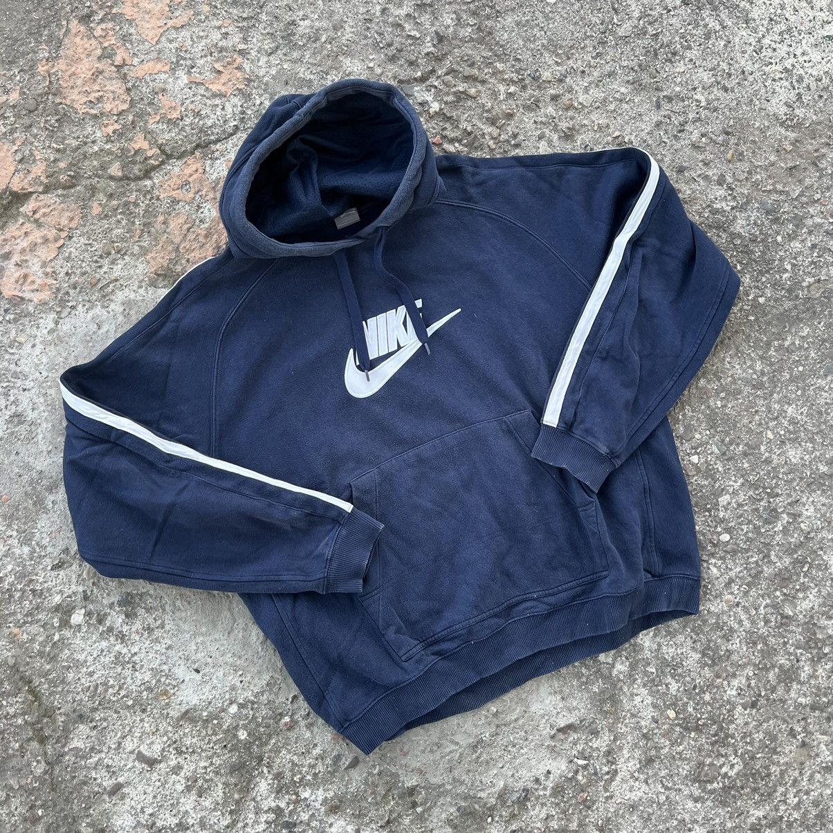 Nike × Vintage Vintage Sunfaded Y2K Nike Spellout Logo Hoodie Size US XXL / EU 58 / 5 - 2 Thumbnail