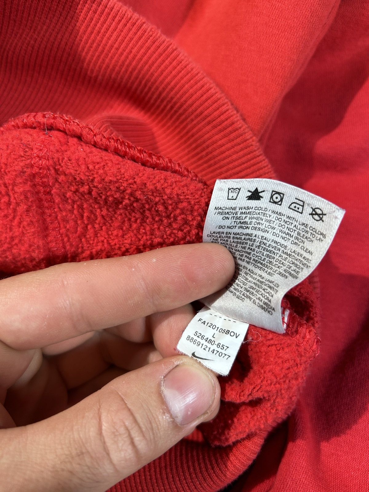 Nike × Vintage Yk2 Nike Red Hoodie L size Size US L / EU 52-54 / 3 - 8 Thumbnail