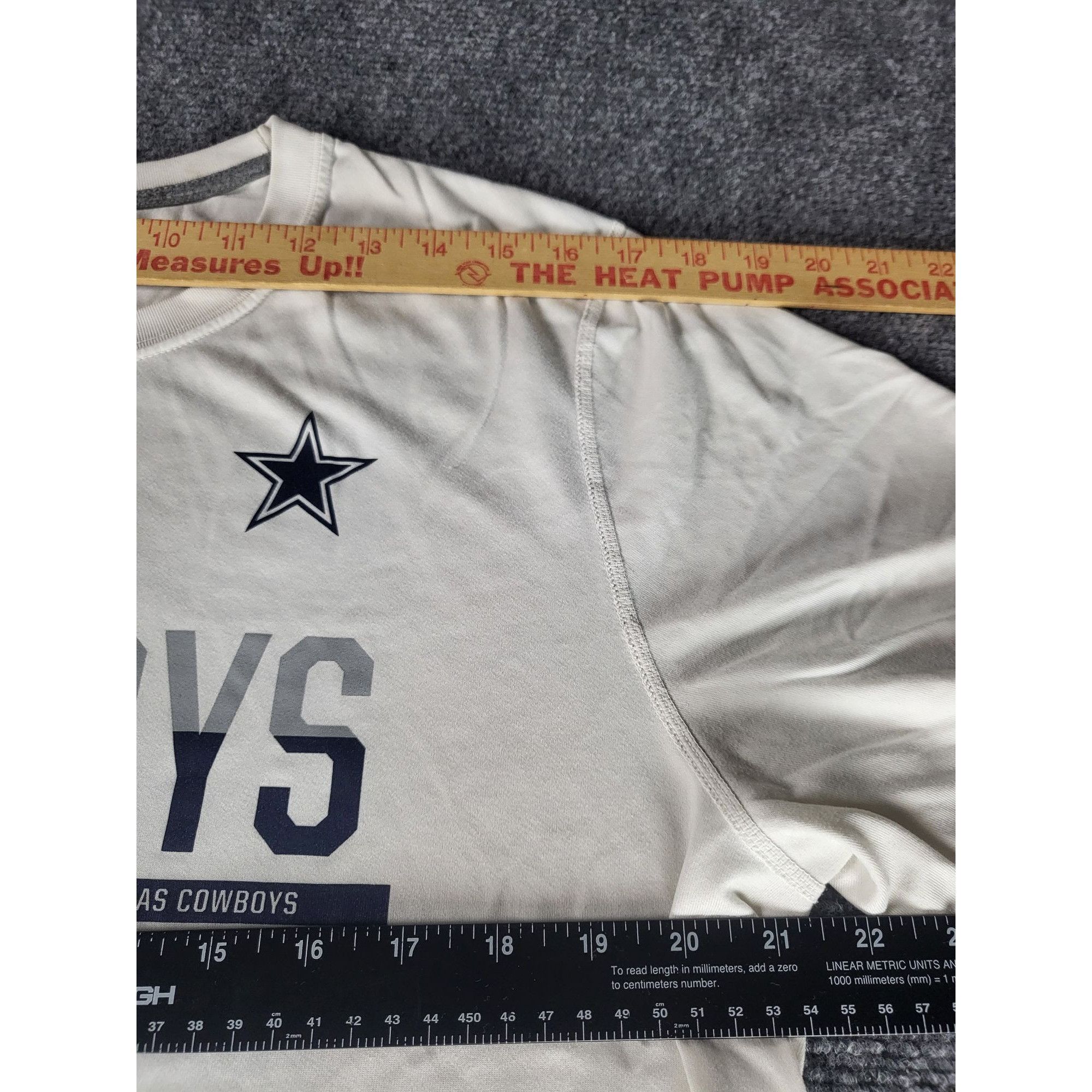 Nike Nike Dri Fit Dallas Cowboys Big Logo NFL T-shirt White Mens Size US L / EU 52-54 / 3 - 6 Thumbnail