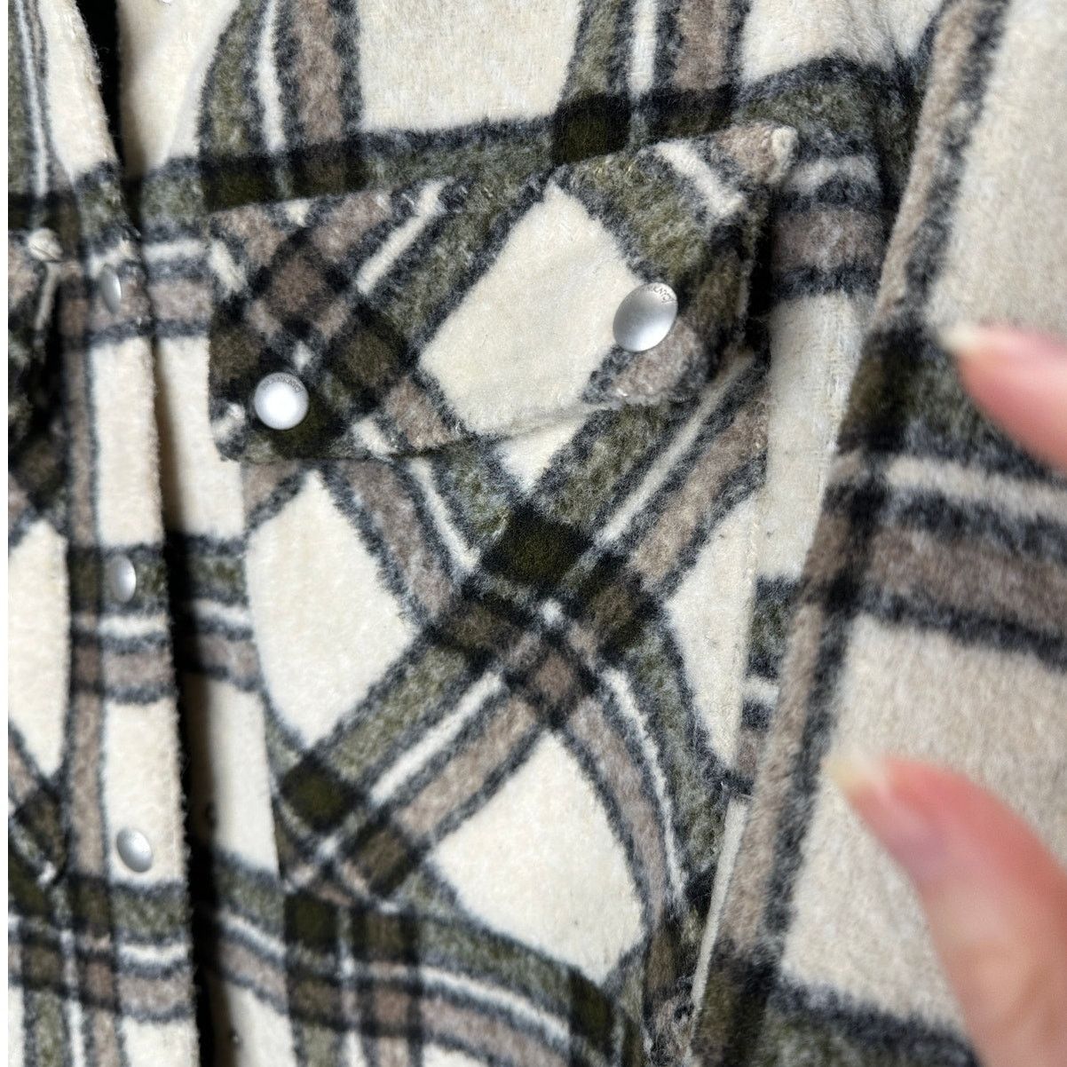 BLANKNYC Blank NYC Cream Brown Plaid Snap Button Collared Shacket S Size S / US 4 / IT 40 - 5 Thumbnail