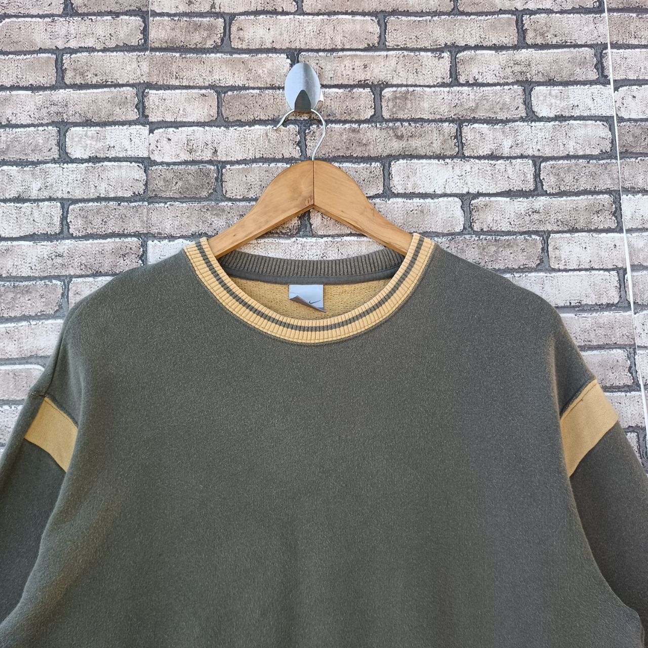 Nike × Vintage Vintage Y2K Nike Plain Sweatshirt Size US L / EU 52-54 / 3 - 2 Thumbnail