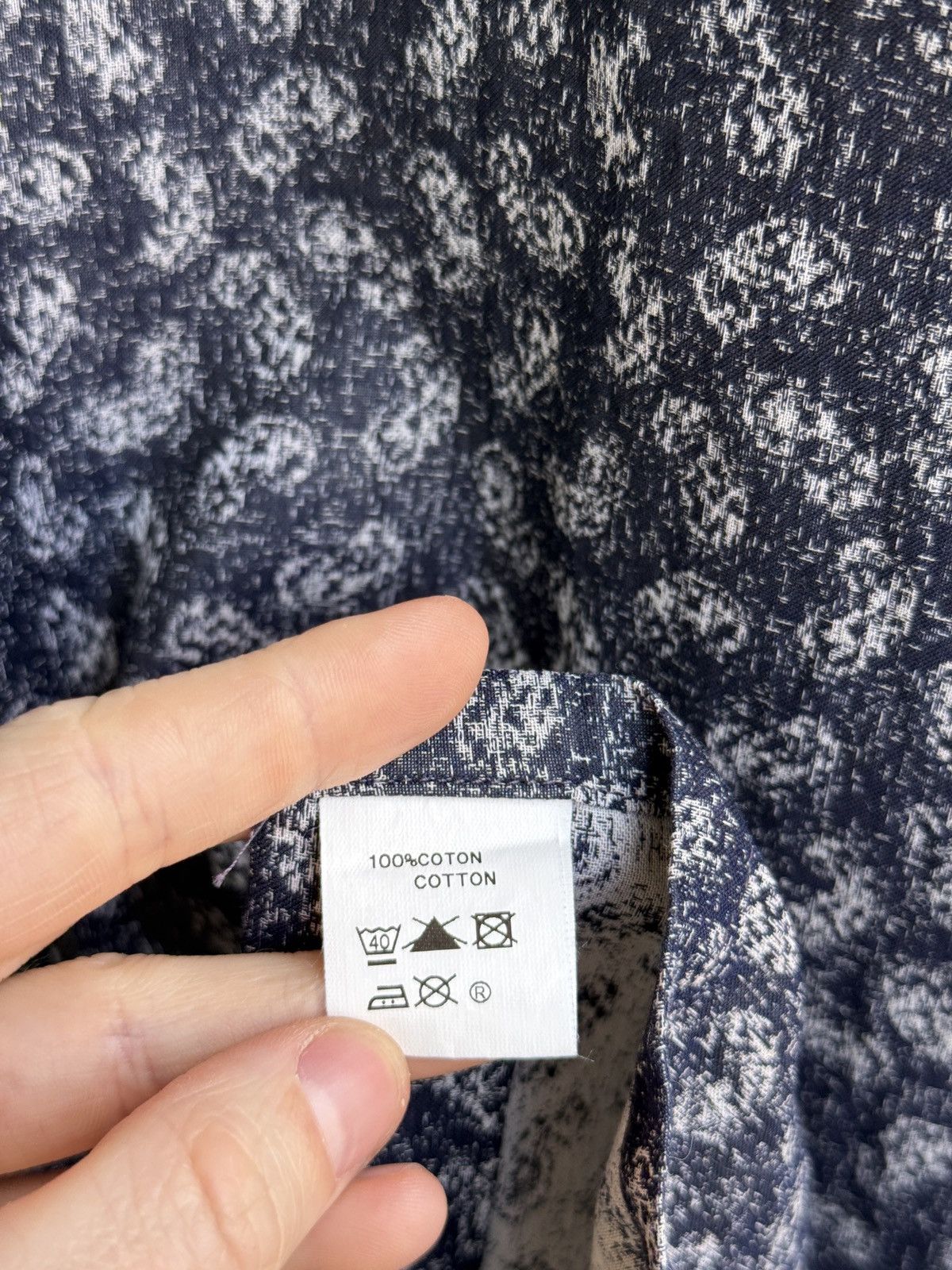 Christian Lacroix Christian Lacroix Homme Printed Button Shirt Size US XL / EU 56 / 4 - 5 Thumbnail