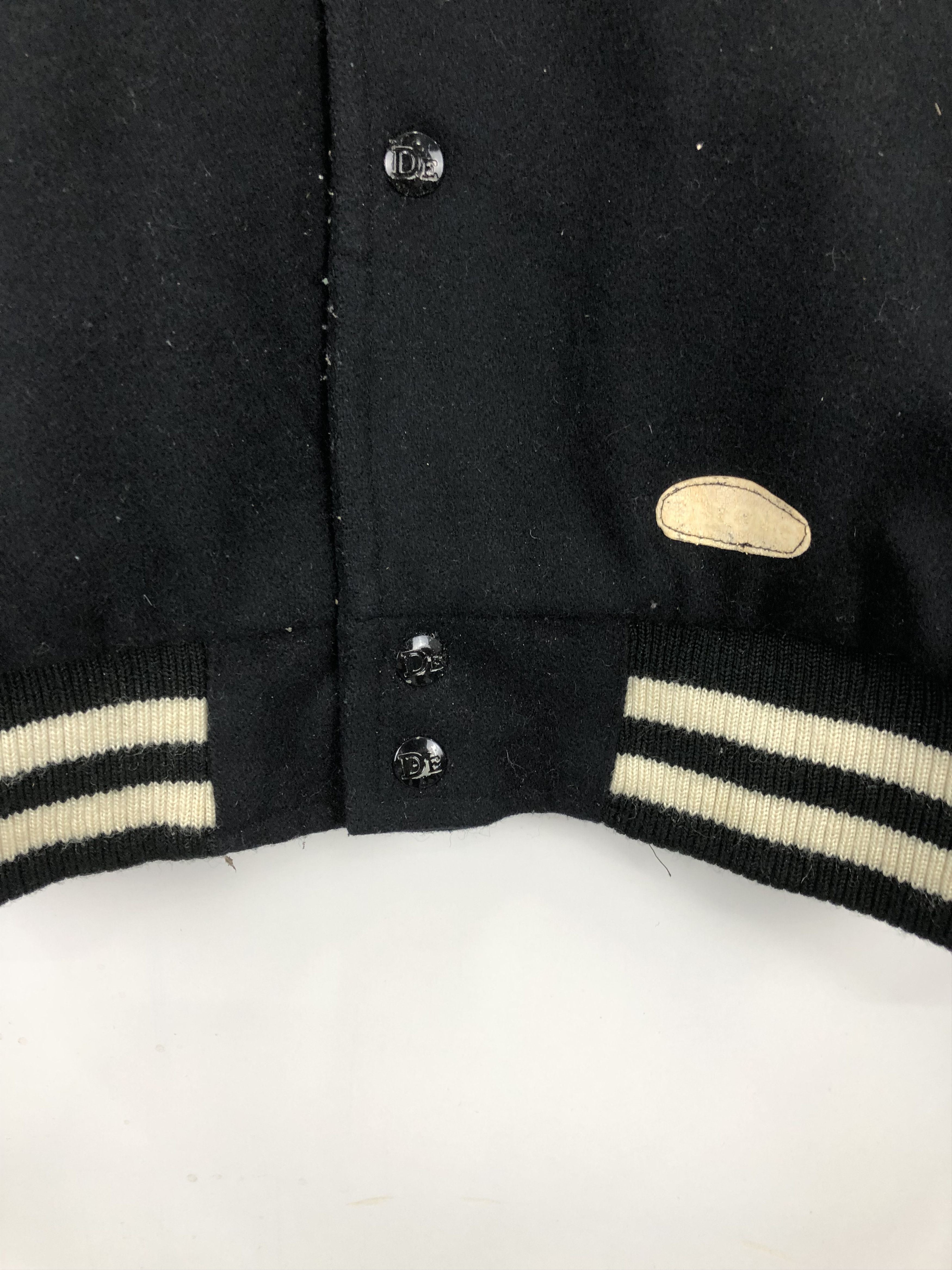 Vintage Vintage Delong Wool Varsity Jacket J0681 Size US L / EU 52-54 / 3 - 8 Thumbnail