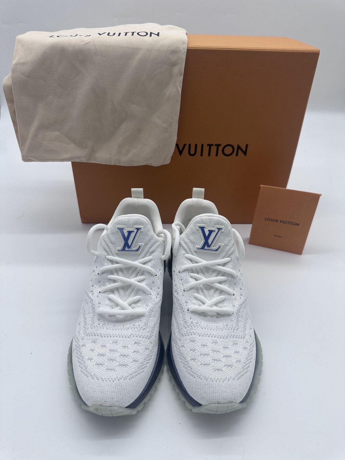 Louis Vuitton Louis Vuitton VNR Sneaker Size 5 Lv 6 USA Unisex Brand New Size US 5 / IT 35 - 9 Thumbnail