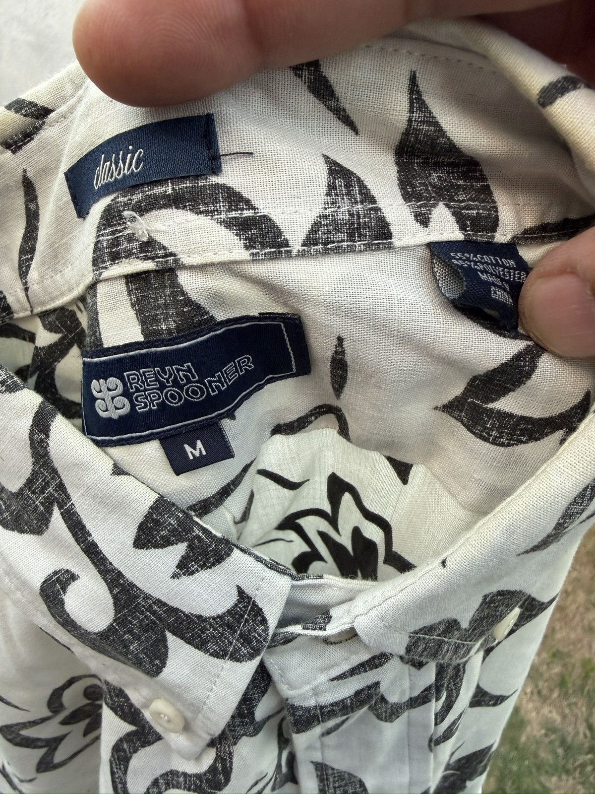 Reyn Spooner PreOwned Reyn Spooner Classic White/Black Hawaiian Men's M Size US M / EU 48-50 / 2 - 4 Thumbnail