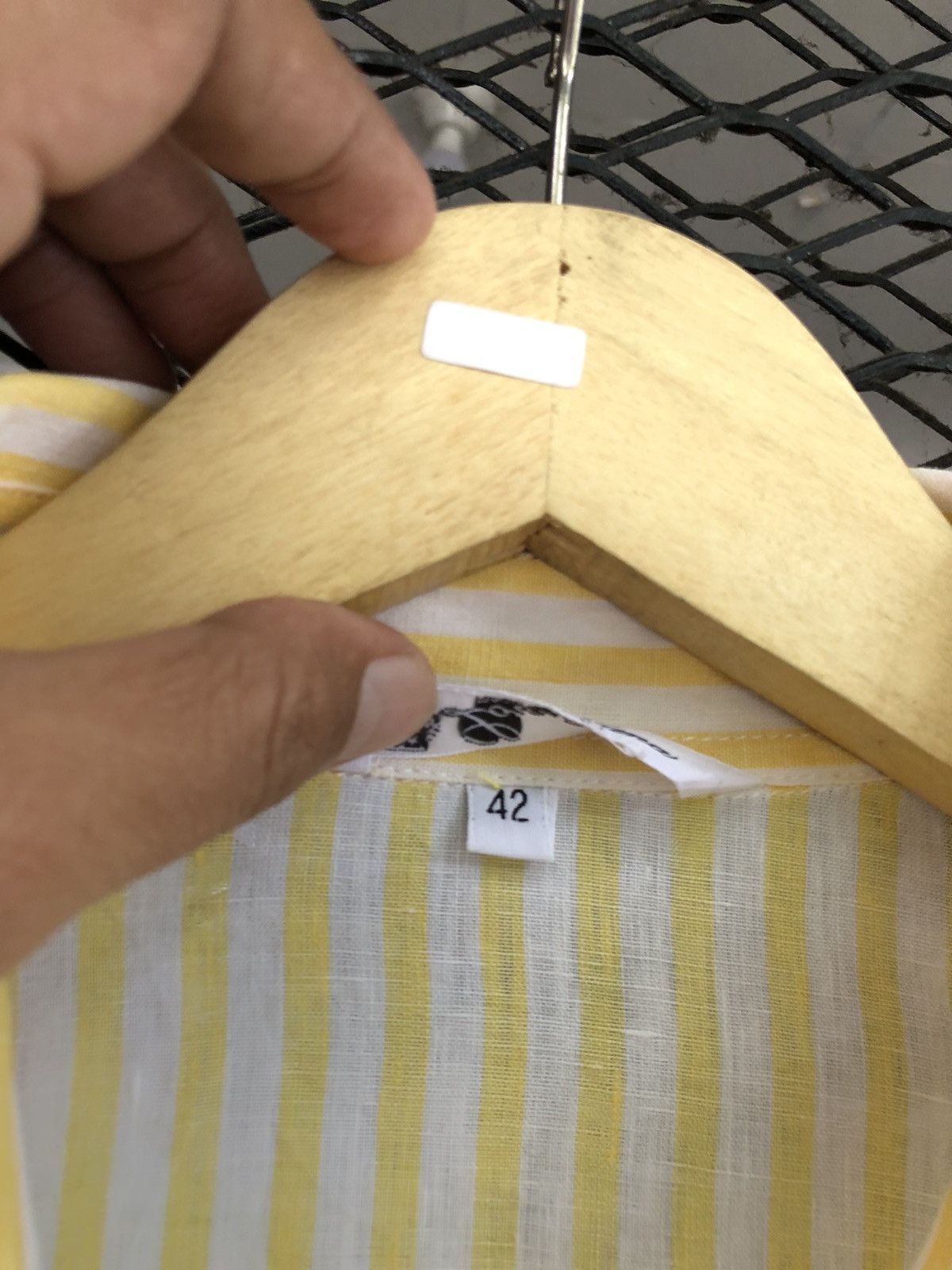 Loro Piana LORO PIANA BUTTON UP SHIRT STRIPED Size M / US 6-8 / IT 42-44 - 4 Thumbnail
