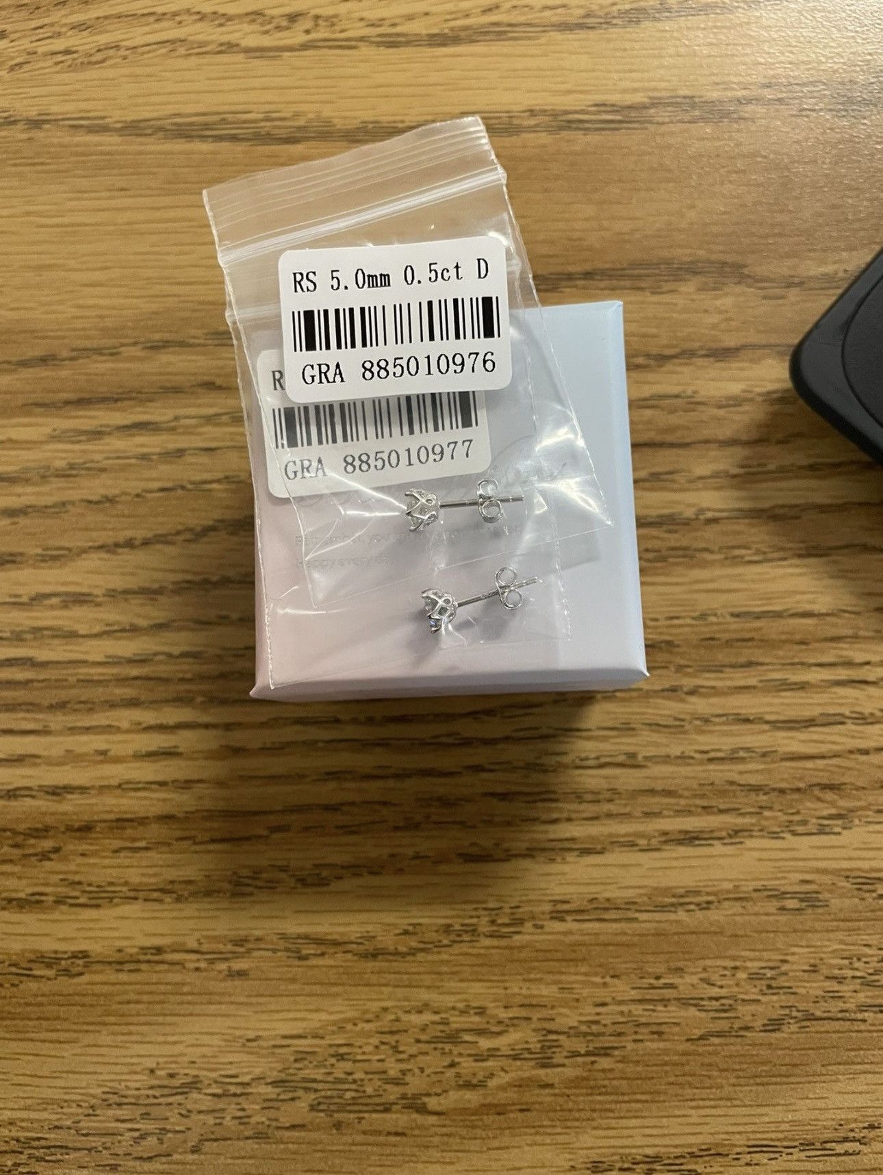 Other Moissanite earrings Size ONE SIZE - 4 Thumbnail