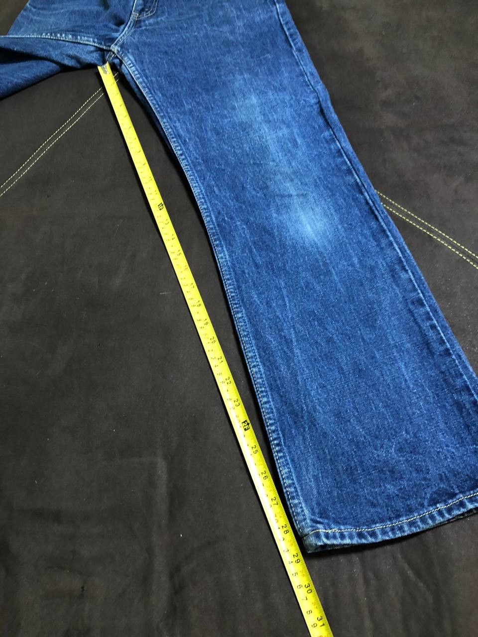 Levi's Vintage Levi's 607 Regular Fit Straight Leg Jeans Size US 32 / EU 48 - 7 Thumbnail