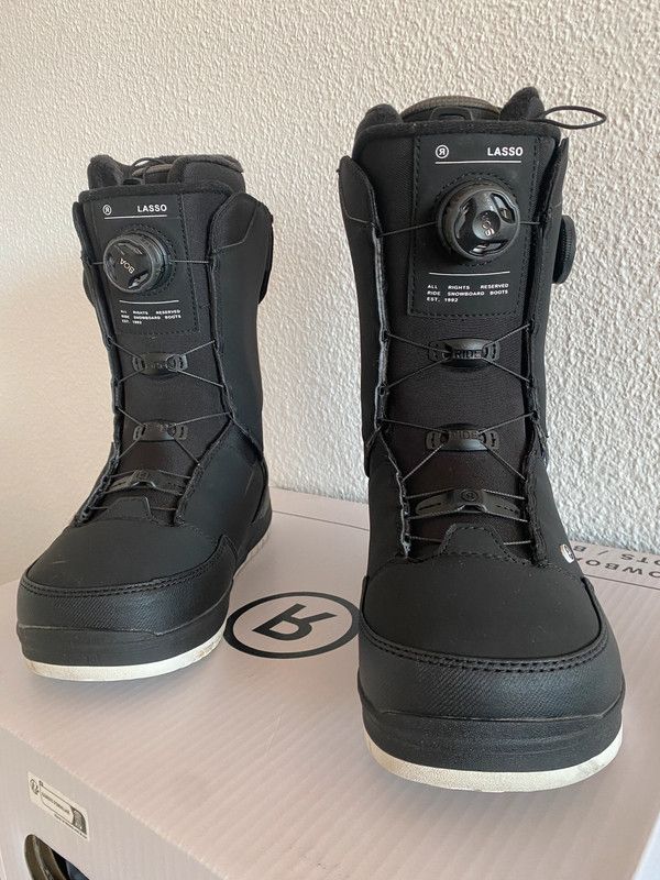 Gear for Sports × Sports Specialties Botas de snowboard Ride Lasso Black Size US 9 / EU 42 - 4 Thumbnail