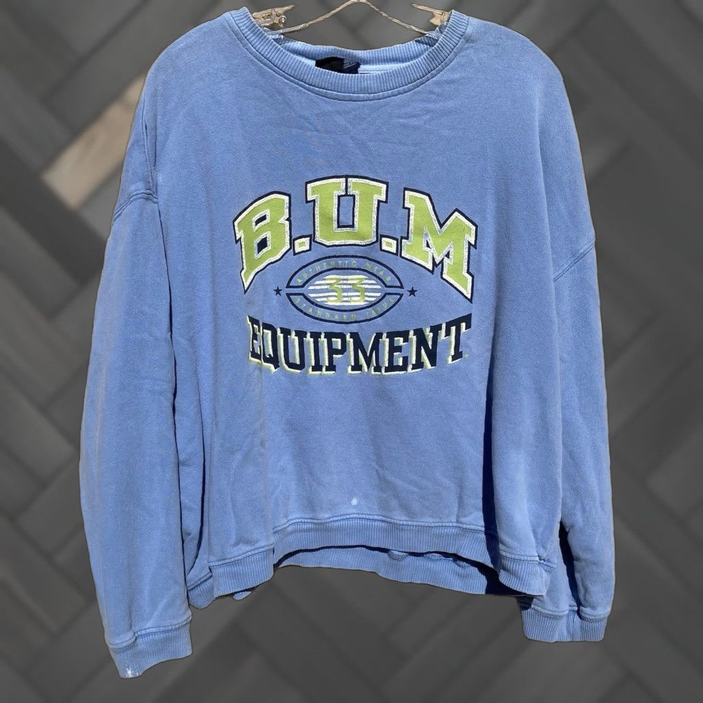 Equipment VINTAGE BUM Equipment Sweatshirt L XL Periwinkle Blue 90s Crewneck Distressed Graphic Print Men Size US L / EU 52-54 / 3 - 1 Thumbnail