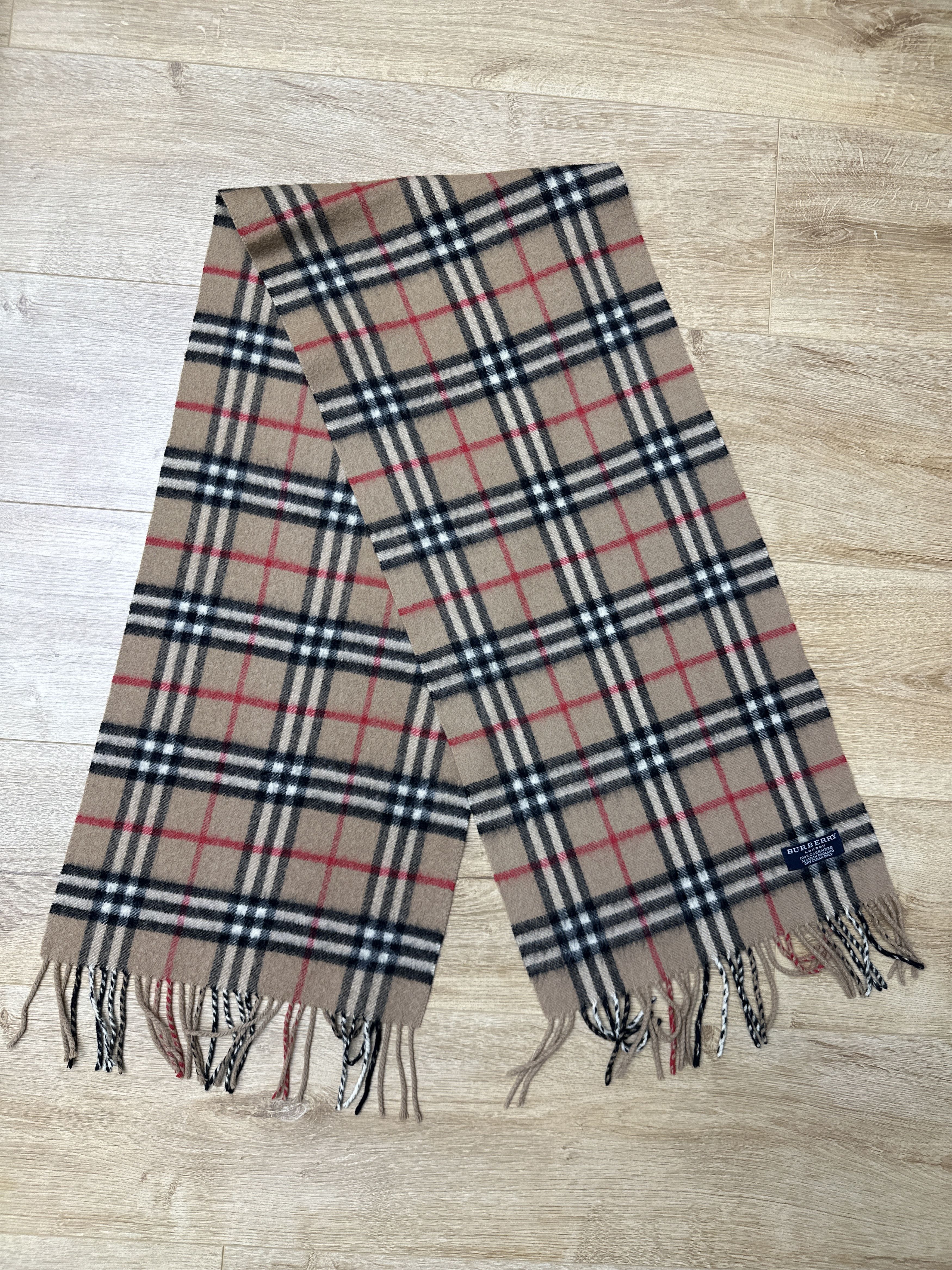 Burberry Burberry London Classic Check 100% Cashmere Scarf 150x30 Cm Size ONE SIZE - 10 Thumbnail