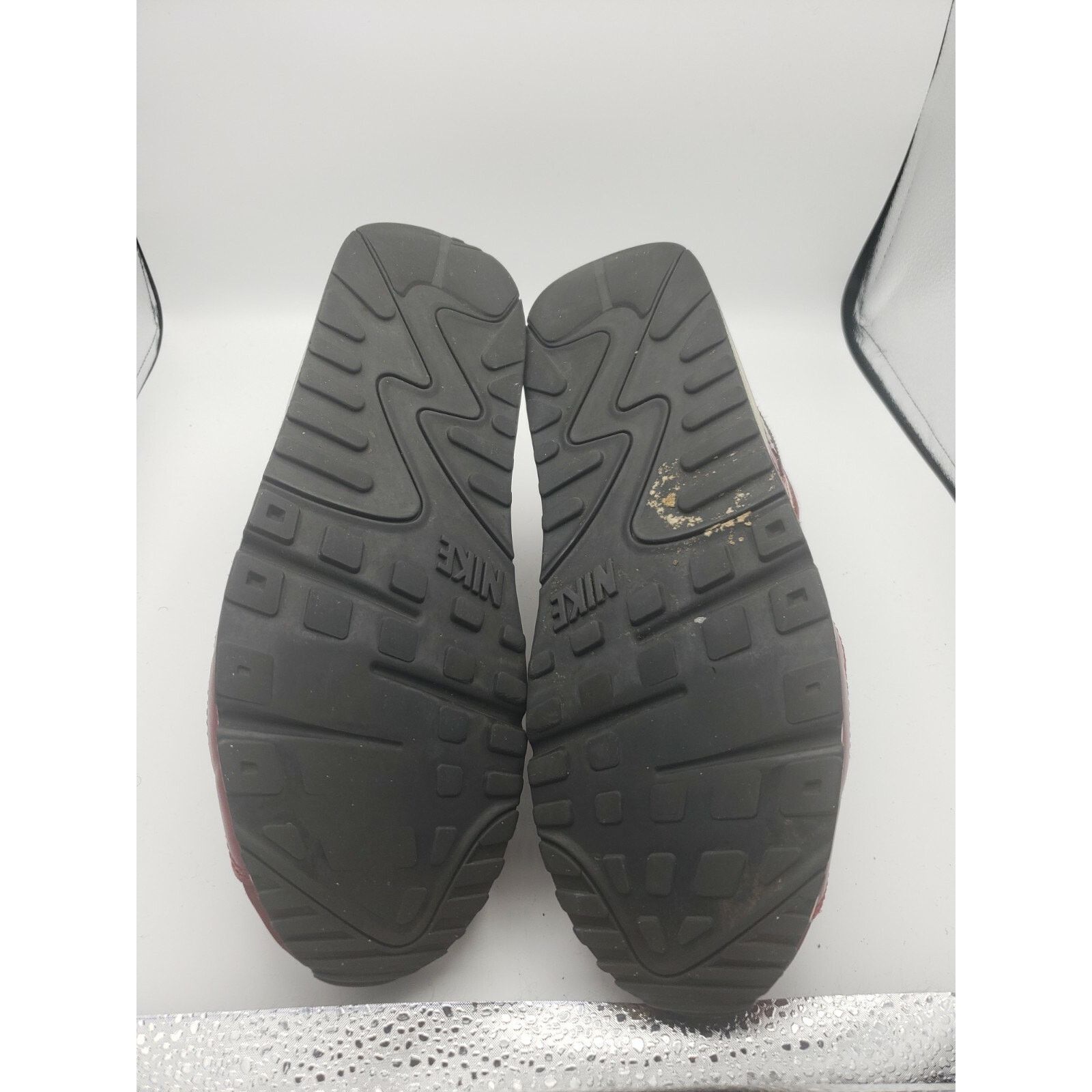 Nike Nike Air Max 90 Sneakers Sz 13 Essential 537384-605 Burgundy Size US 13 / EU 46 - 10 Thumbnail