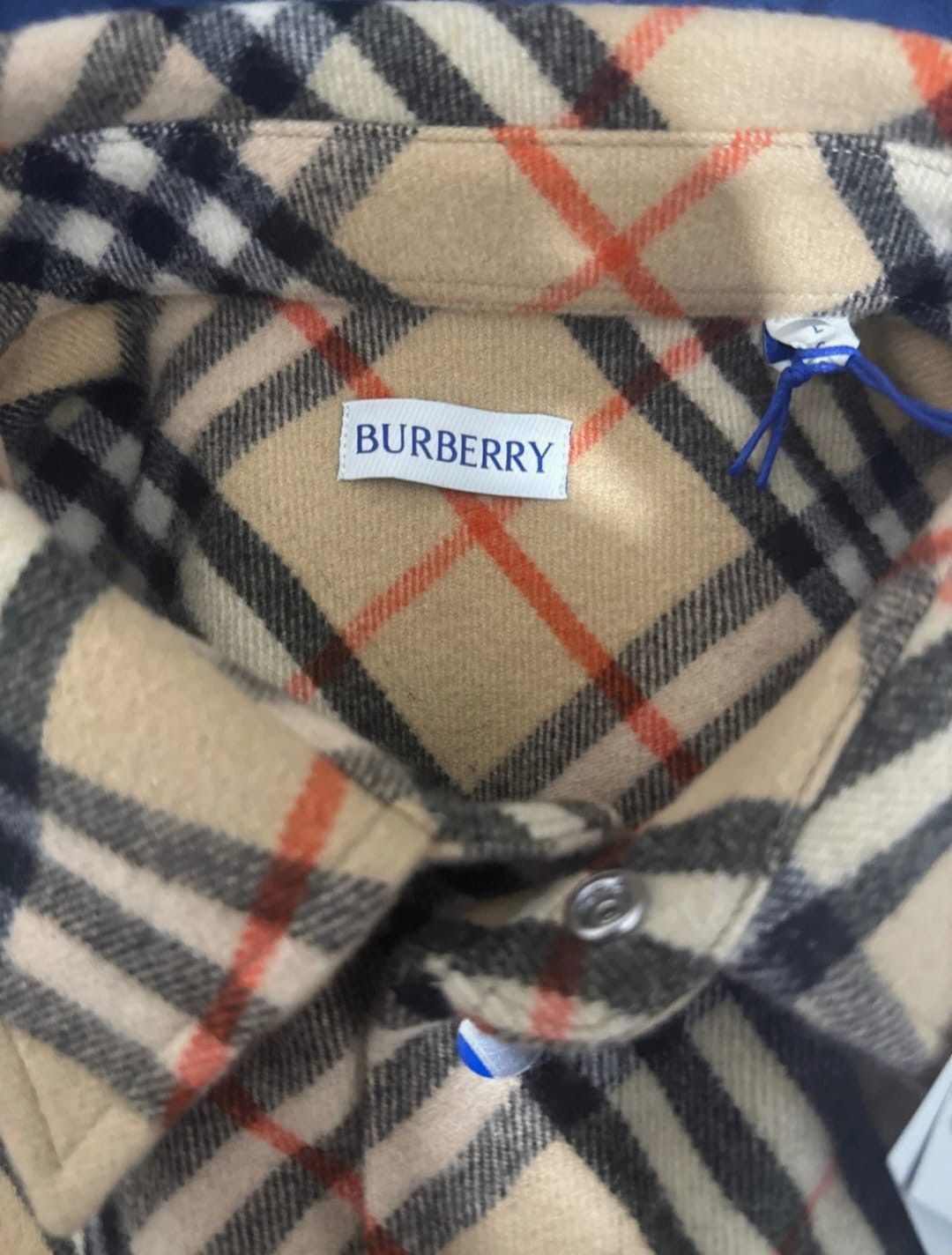 Burberry Burberry Check Wool Shirt. UK Size Large Size US M / EU 48-50 / 2 - 3 Thumbnail