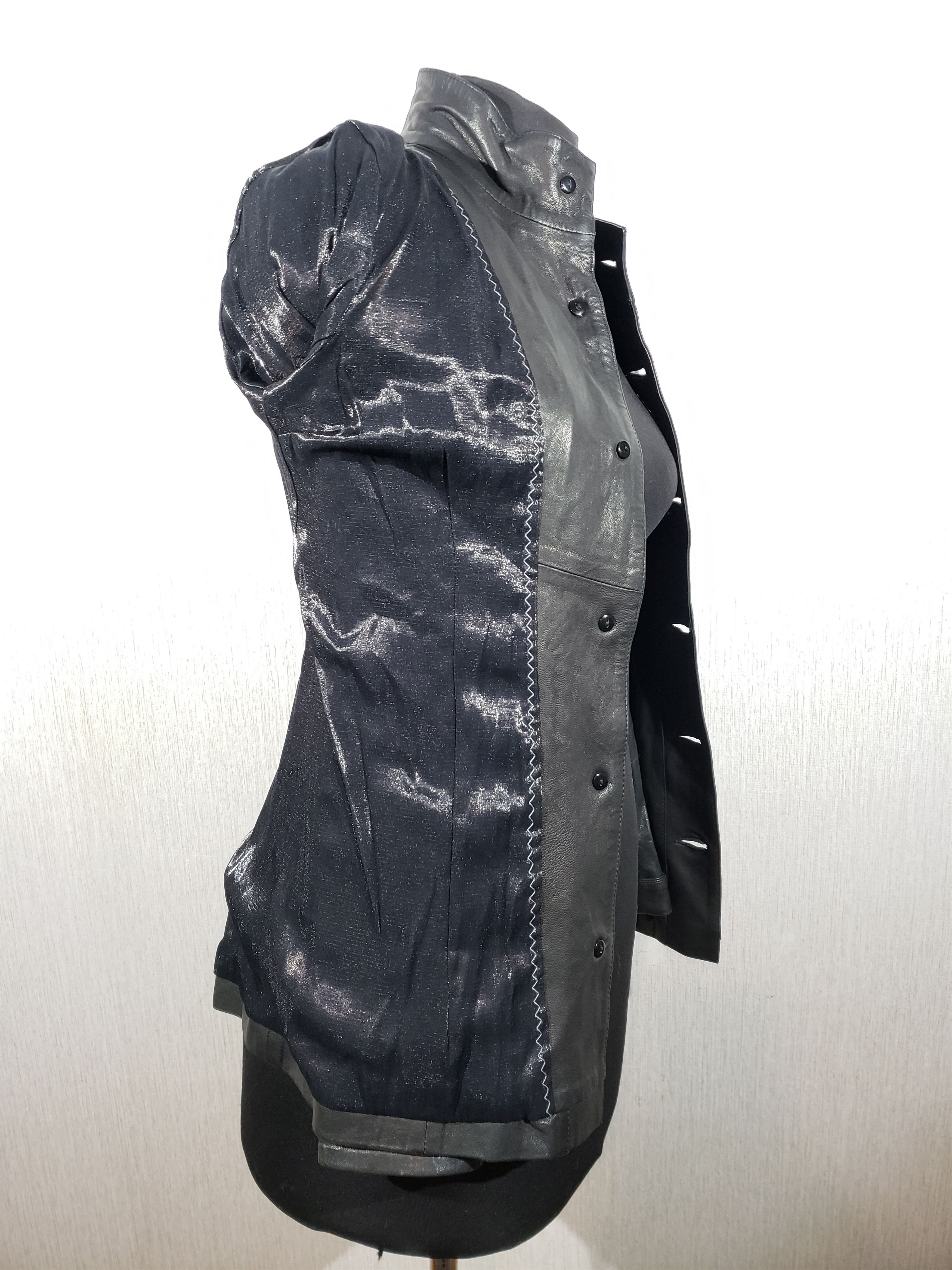Other Stylish women's leather jacket with buttons. Size S / US 4 / IT 40 - 7 Thumbnail