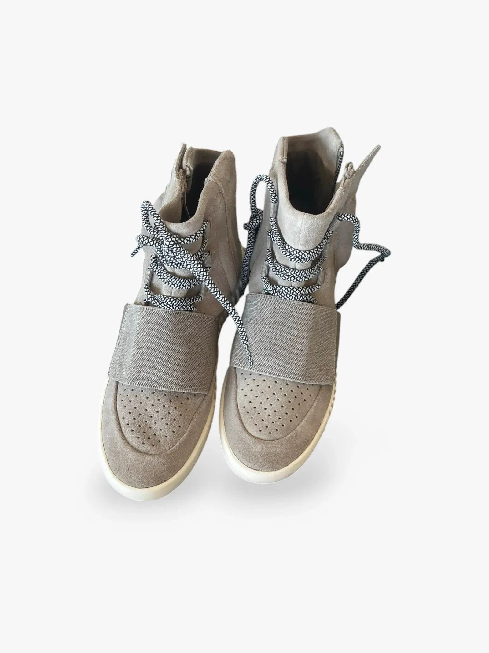 Adidas Adidas Yeezy Sneakers Size US 10.5 / IT 40.5 - 1 Thumbnail